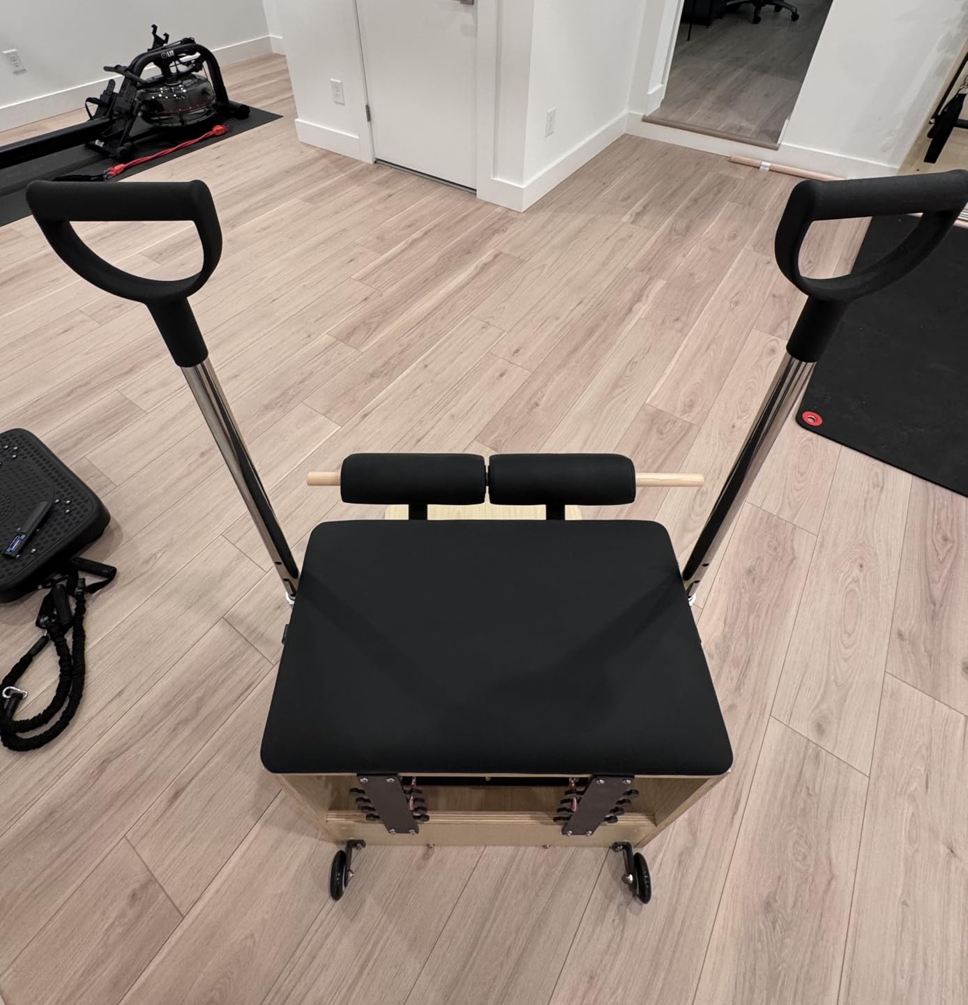 EchoMe Plates Combo Chair with Handles, Split-Pedal Stability Pilates Chair, Yoga Fitness Trainer, Pilates Reformer Machine, Pilates Equipment of Maple Wood for Home use and Studio Use customer photo 1