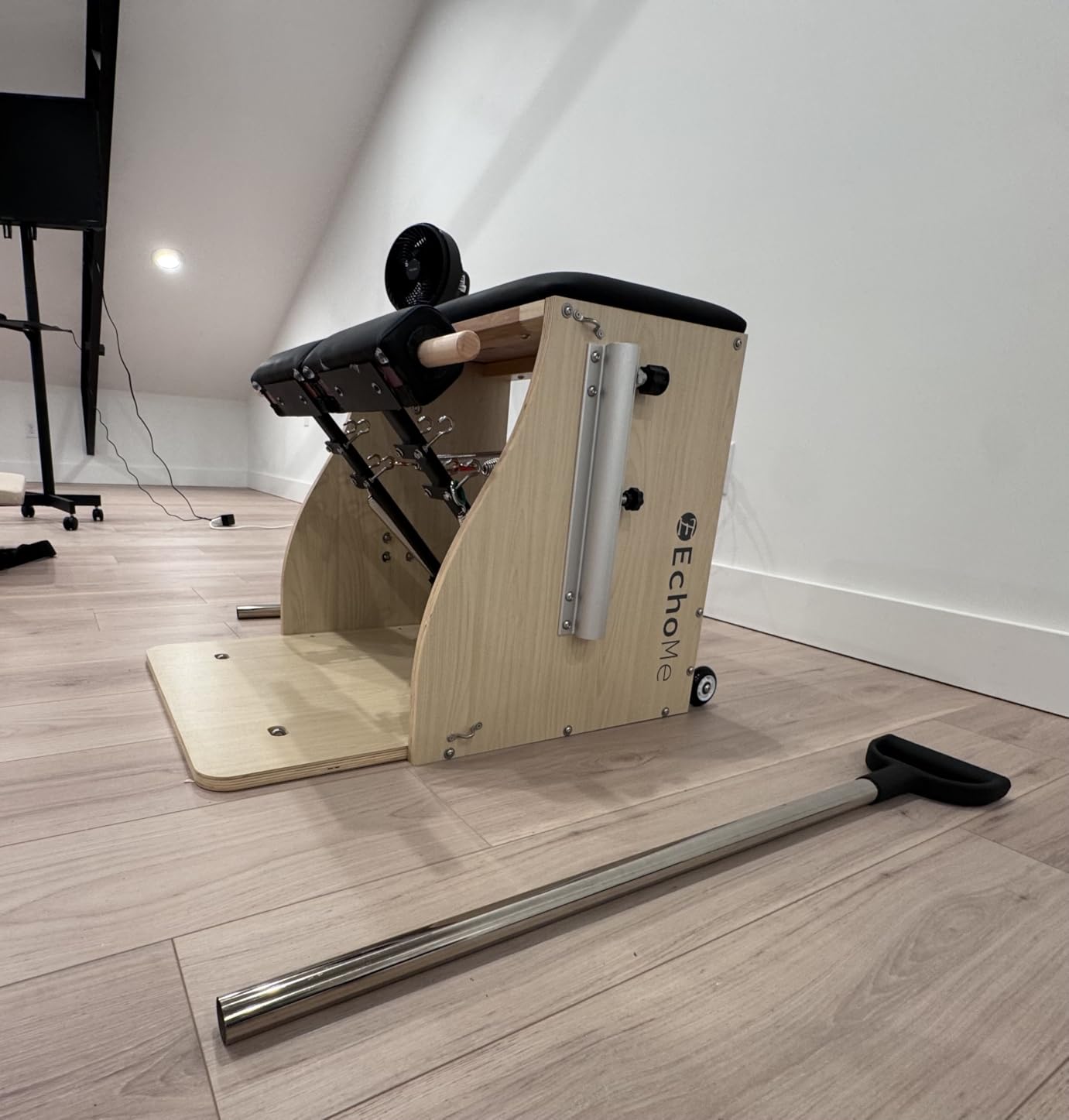 EchoMe Plates Combo Chair with Handles, Split-Pedal Stability Pilates Chair, Yoga Fitness Trainer, Pilates Reformer Machine, Pilates Equipment of Maple Wood for Home use and Studio Use customer photo 2