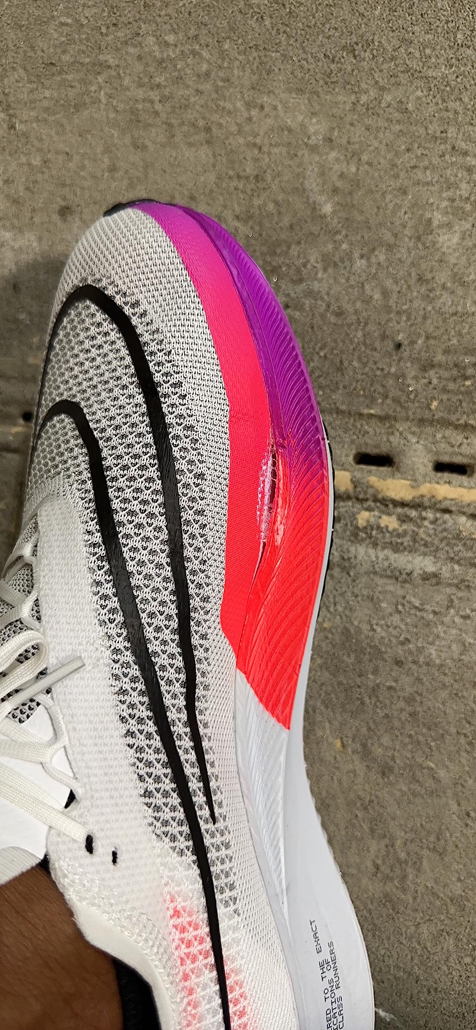 Unisex ZoomX Streakfly (600 - Hyper Pink/Black/Laser Orange) customer photo 2