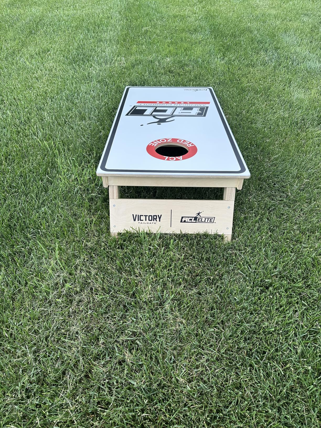 Victory Tailgate ACL Elite 2x4 Cornhole Board - Proprietary 4-Step ACL Top-Coat Finish customer photo 2