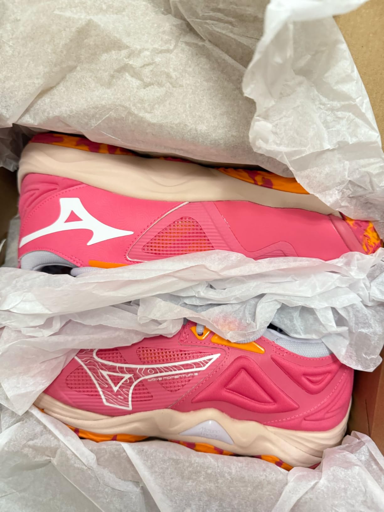 Mizuno Unisex Adult Wave Momentum 3 Unisex customer photo 1