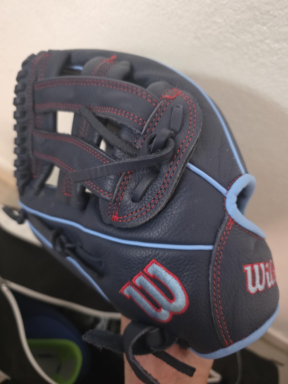 Wilson | A500 | Adult + Youth Baseball Glove + Mitt | Sizes 10.5