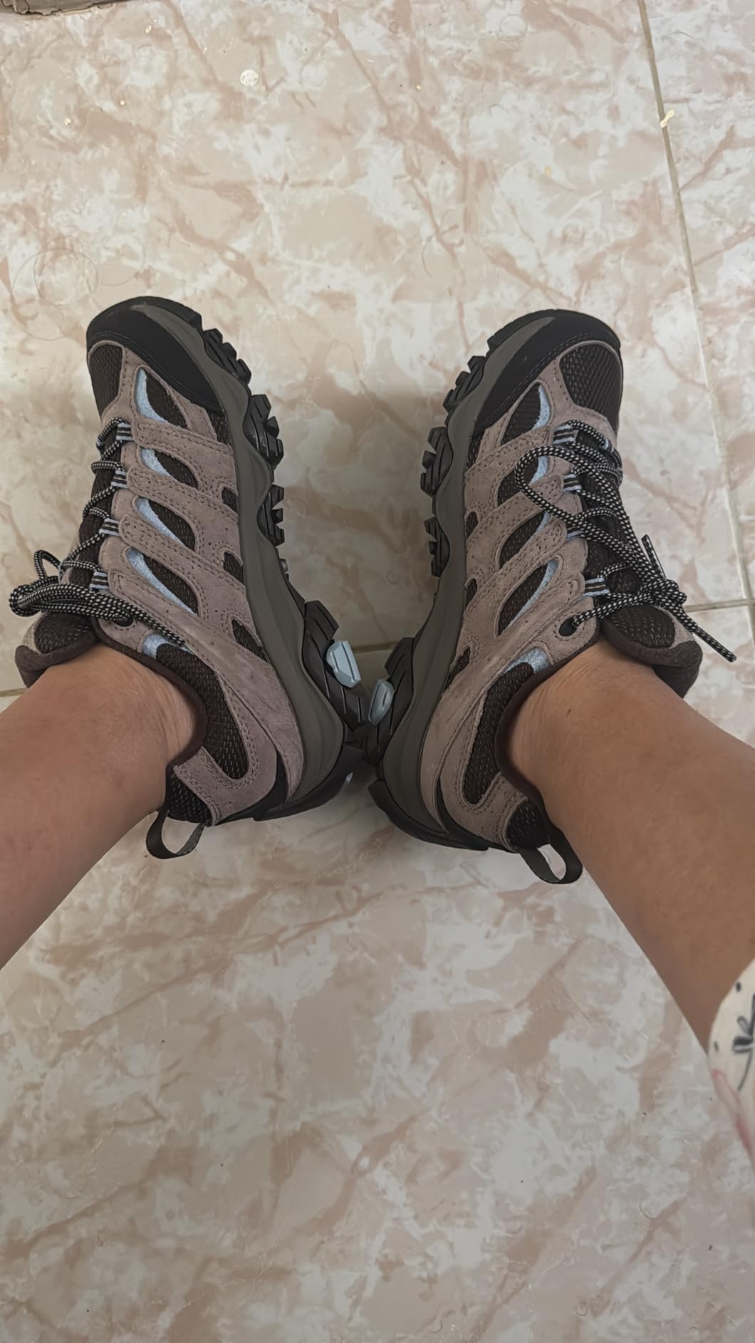 Merrell Women's Moab 3 Waterproof Hiking Shoe customer photo 2