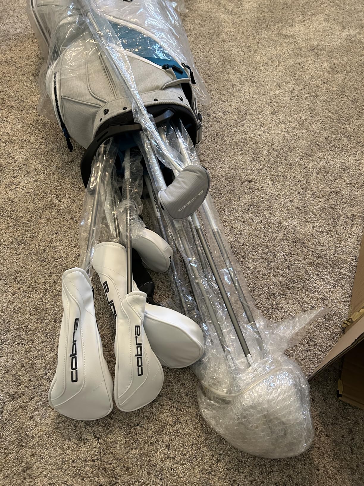 Cobra Golf Women's Fly-XL Complete Set customer photo 1