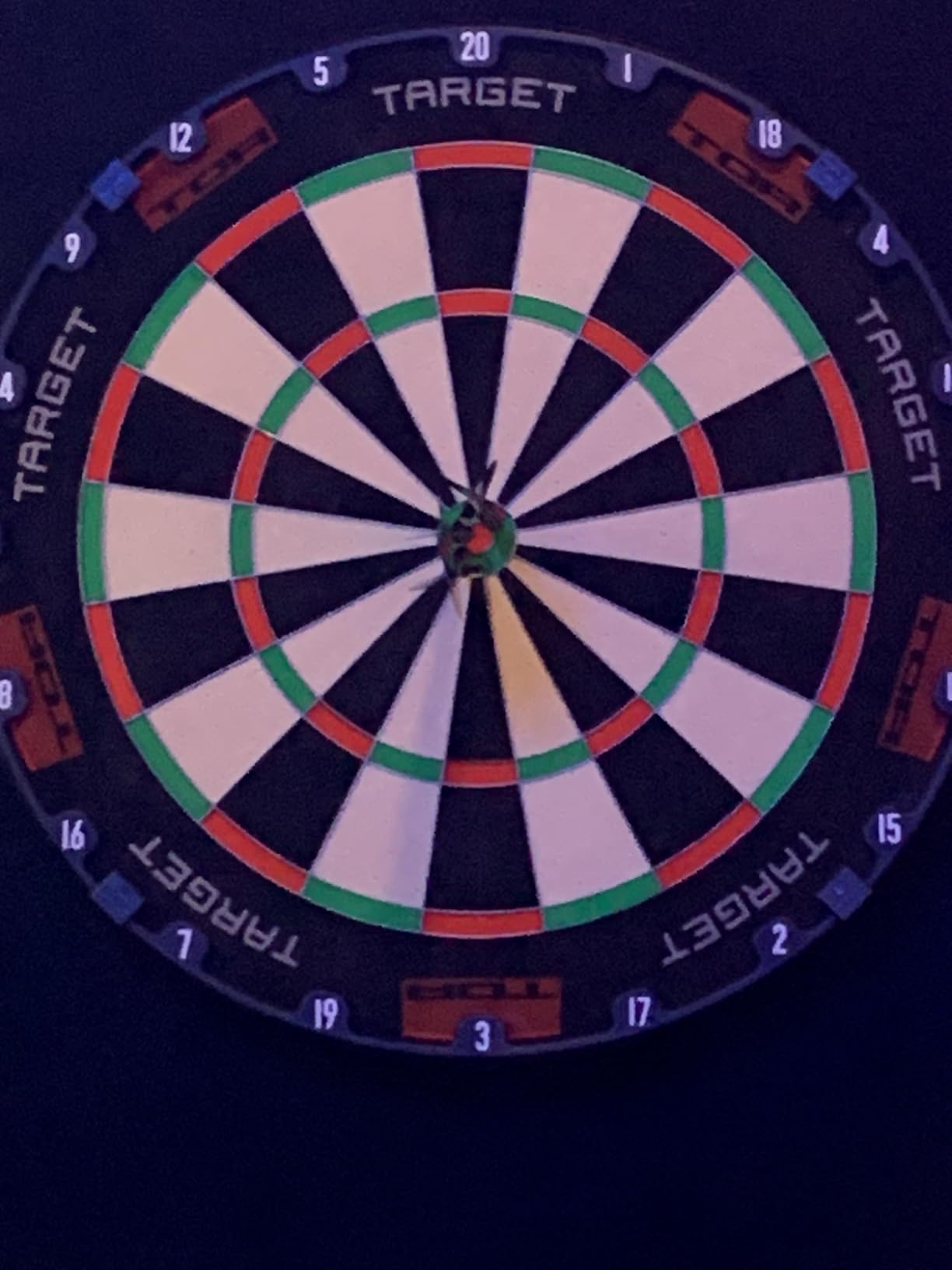Target Darts TOR Dartboard & Dart Board Bundles | Competition Standard Steel Tip Board with Fixing Kit customer photo 1