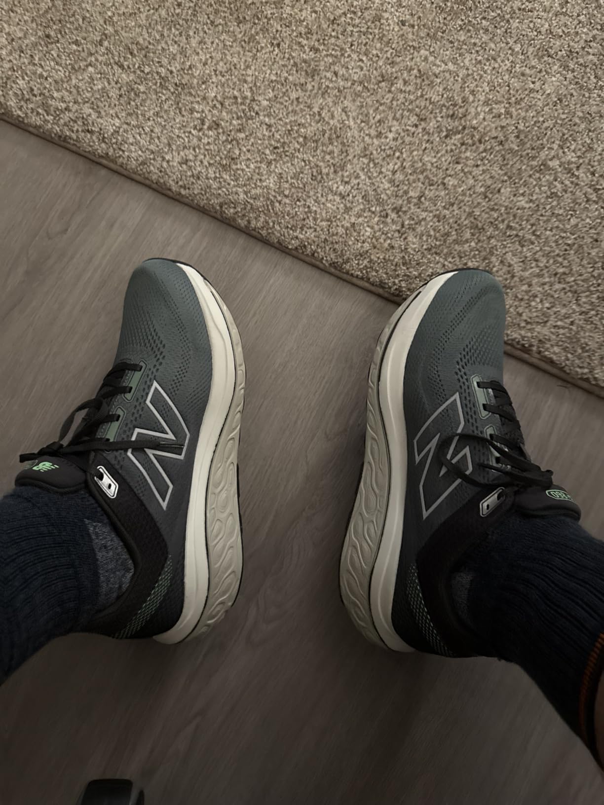 New Balance Men's Fresh Foam X 860 V14 customer photo 2