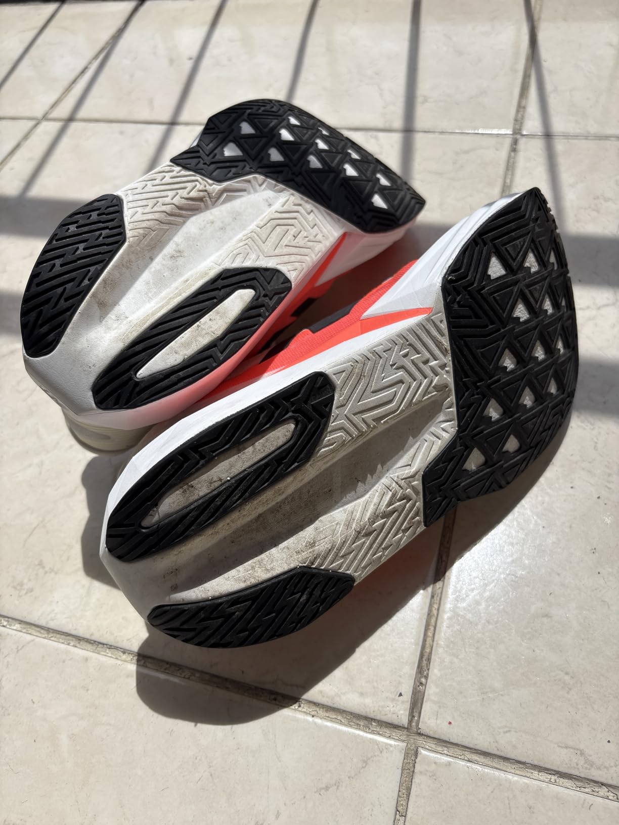 New Balance Men's FuelCell Rebel V5 customer photo 2