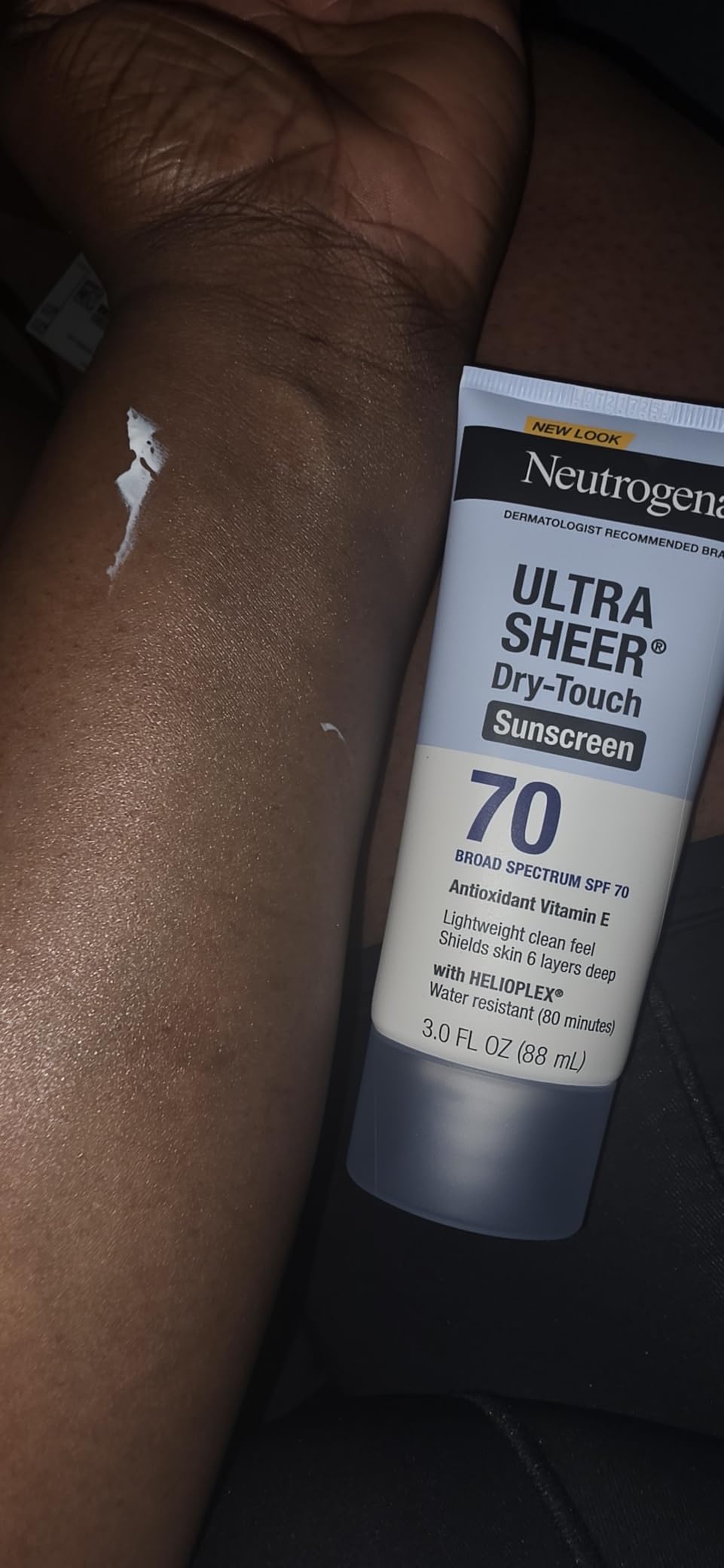 Neutrogena Ultra Sheer Stick Sunscreen for Face SPF 60, Invisible Finish, Broad Spectrum UVA/UVB Sun Protection - Vitamin C & E, Non Greasy, Fragrance Free, Water Resistant 80 Min, Travel Size, .47 oz customer photo 1