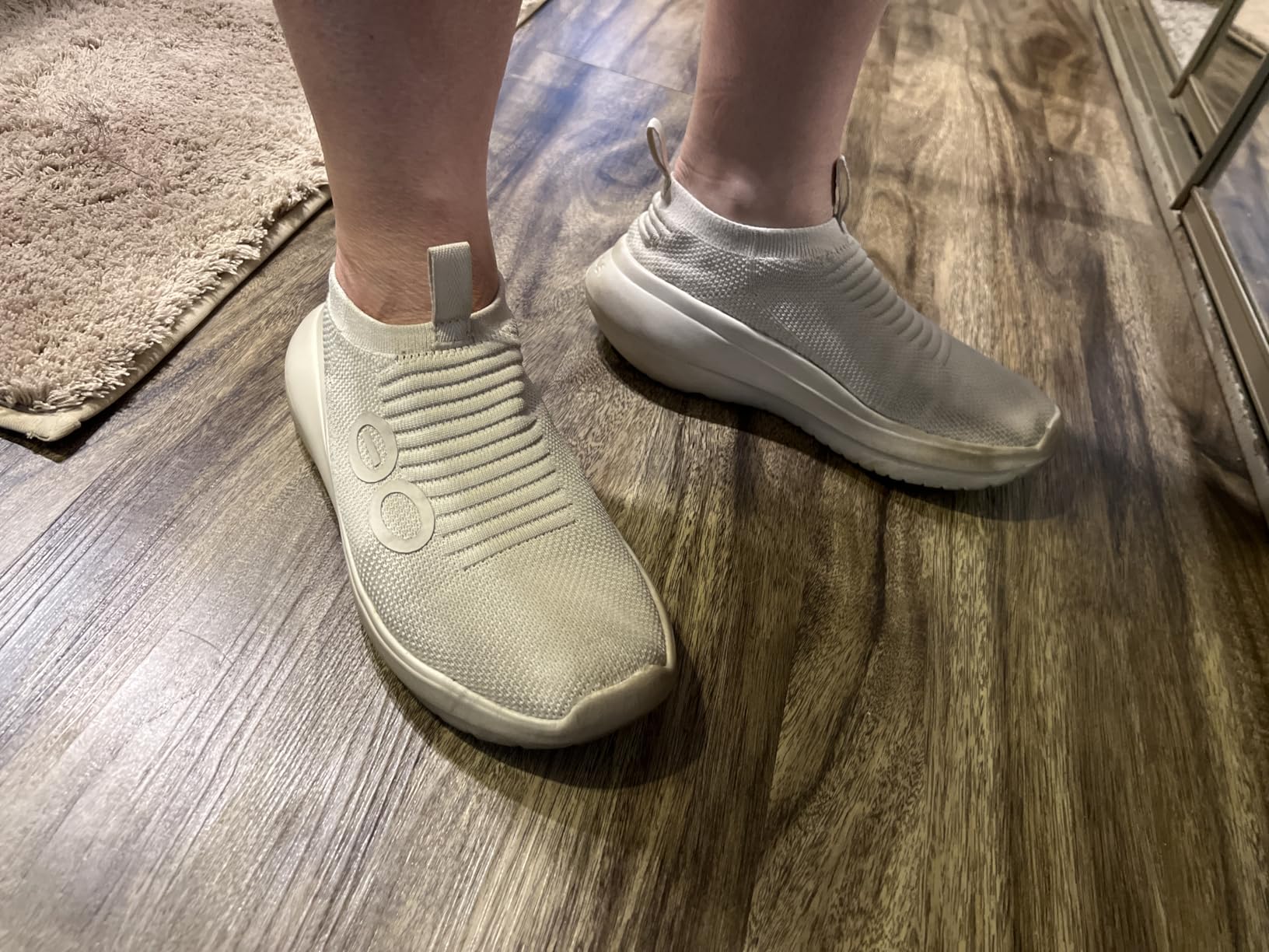 OOFOS Women's OOmy Zen Recovery Shoe customer photo 1