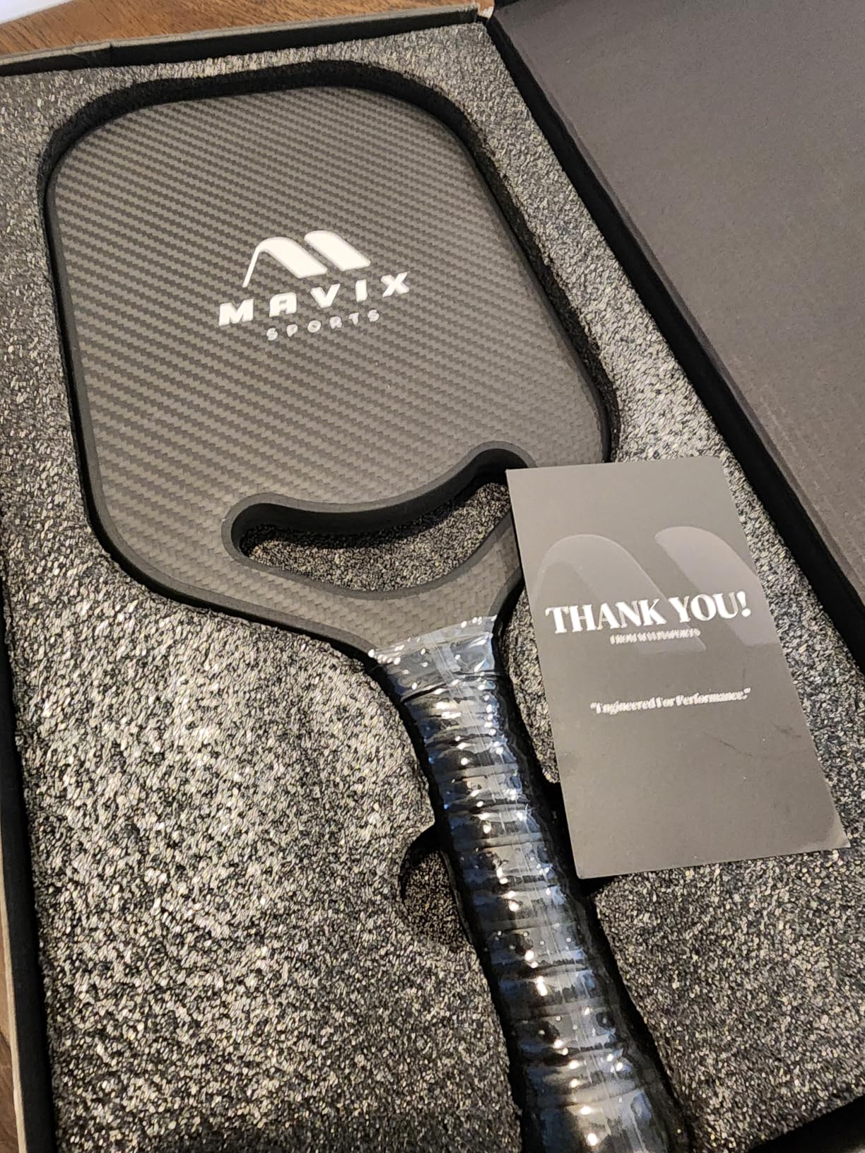 Mavix Pro Series Edgeless Carbon Fiber Pickleball Paddle - Edgeless, Elongated, T700 Raw Carbon, Thermoformed 16mm Core, Lightweight Control & Spin Paddle for Competitive Play customer photo 1