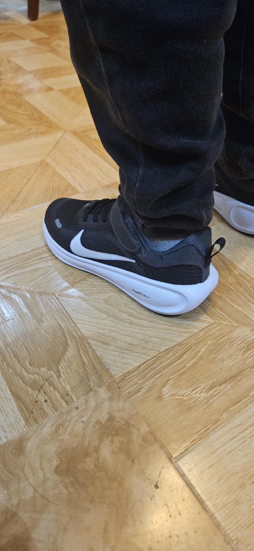 Nike Unisex Kids' Stellar Ride Running Shoes customer photo 2