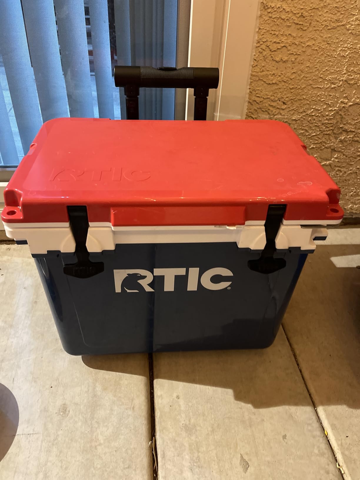 RTIC 22 QT Ultra-Light Wheeled Cooler with Handle, Hard Insulated Portable Ice Chest Box for Beach, Drink, Beverage, Camping, Picnic, Fishing, Boat, Barbecue customer photo 2