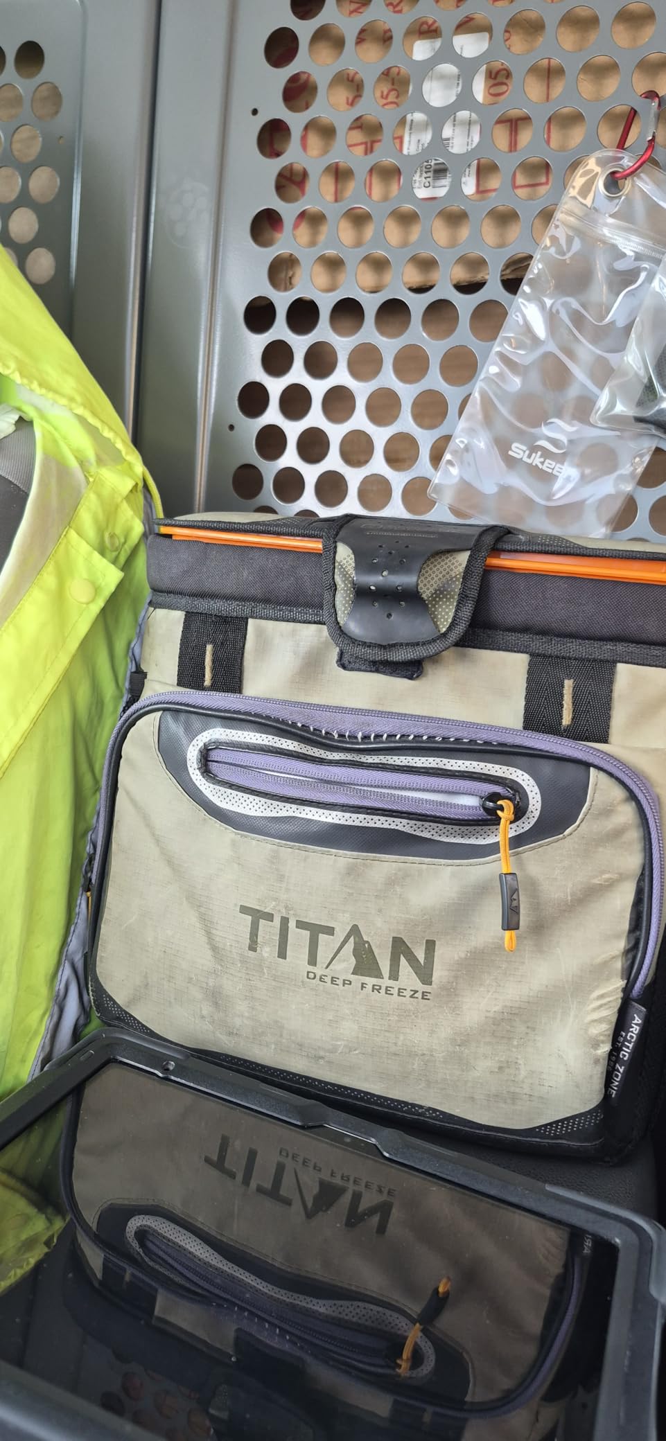 Titan by Arctic Zone Deep Freeze Zipperless Hardbody Cooler with SmartShelf customer photo 1