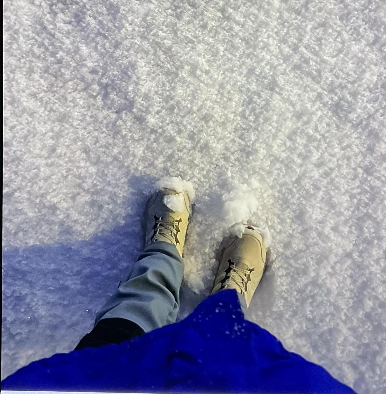 Women's Hiking Boots Waterproof with Arch Support - Echo Mid customer photo 1