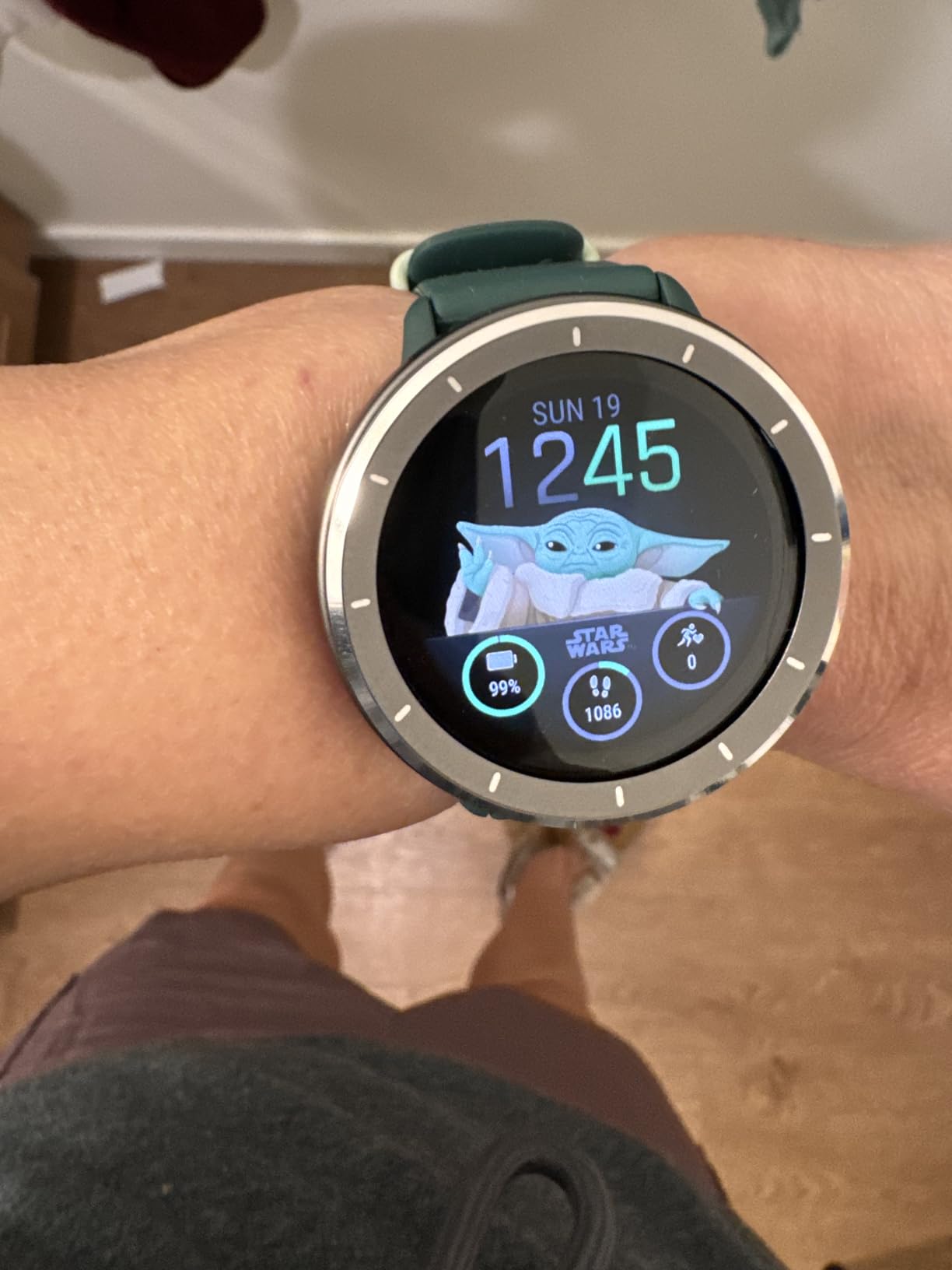 Garmin vívoactive 6, Health and Fitness GPS Smartwatch, AMOLED Display, Up to 11 Days of Battery, Slate with Black Band customer photo 2