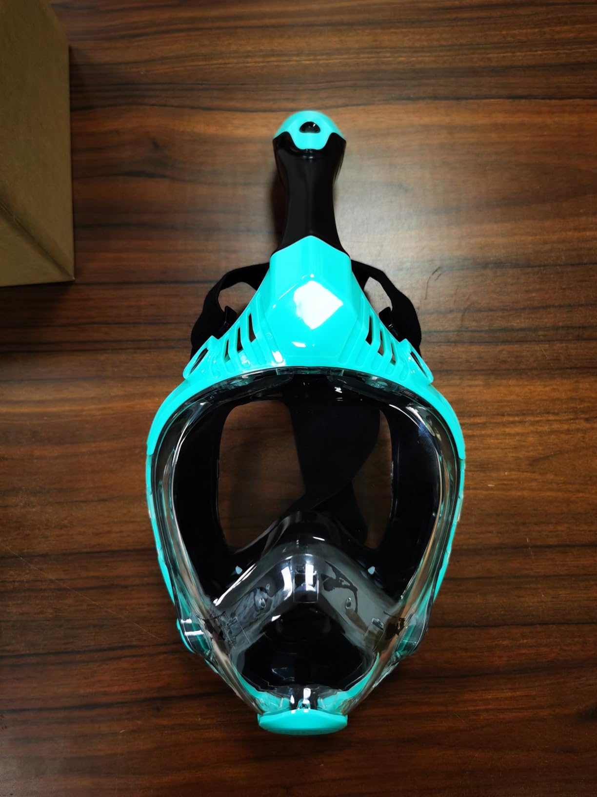 VGKE Full Face Snorkel Mask for Adults, Snorkeling Gear with Waterproof Phone Pouch, Unisex for Men and Women, 180-degree HD Panoramic View, Anti-Leak & Anti-Fog, Breathe Freely customer photo 1