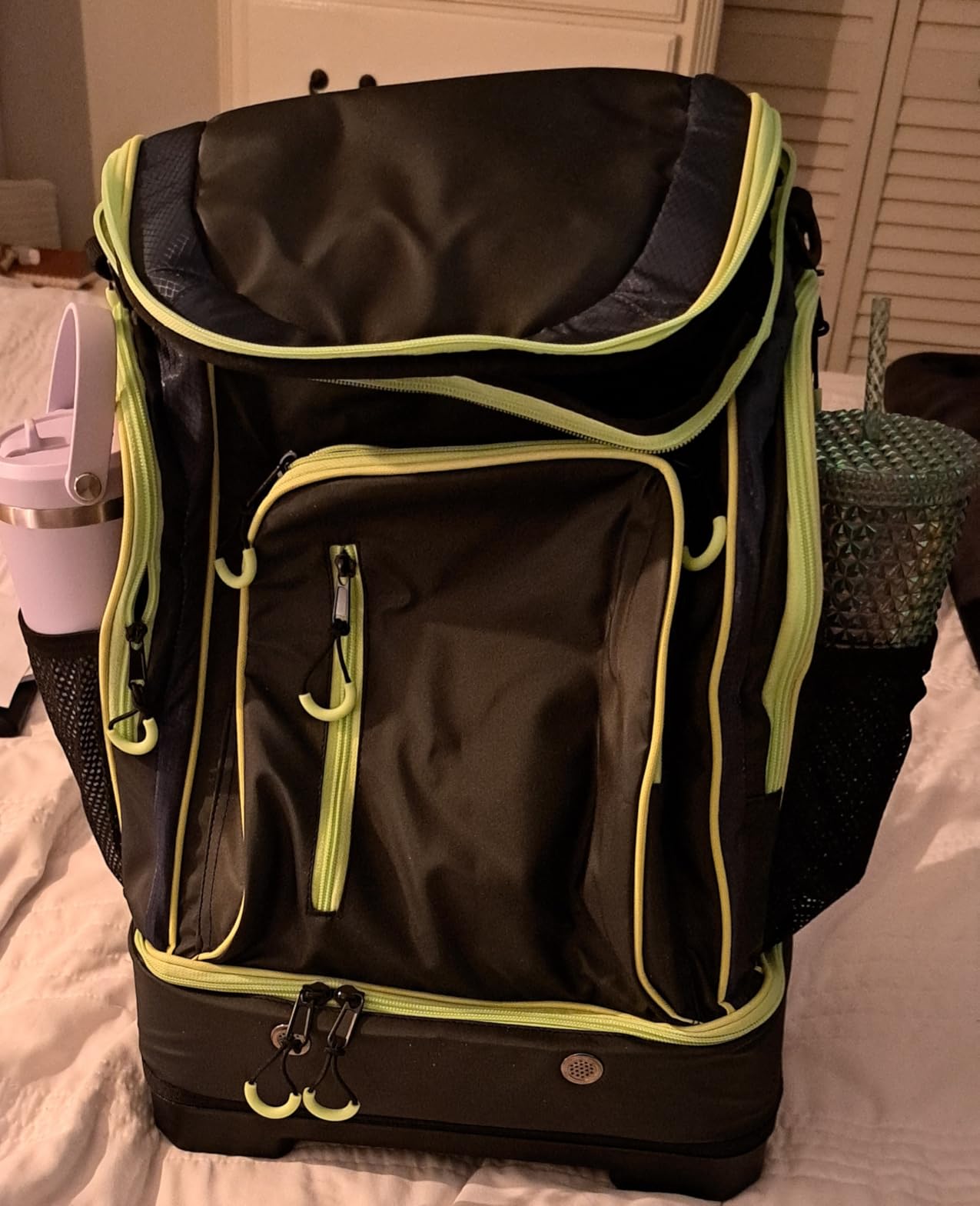 Smasrob 35L Swim Bag with Hard Shoe Compartment and 2 Insulated Sections, Swim Backpack for Swimmers with Multiple Pockets customer photo 1