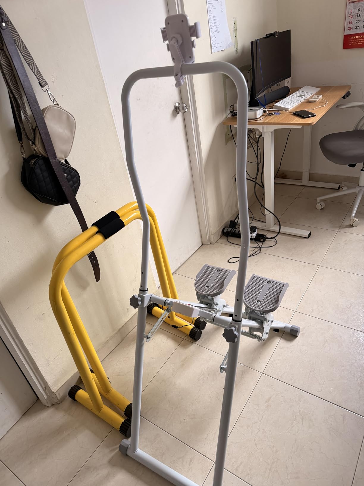 MOMODA Stair Stepper Resistance Adjustable Folding Vertical Climber Machine for Home Gym Full-Body Workout customer photo 1