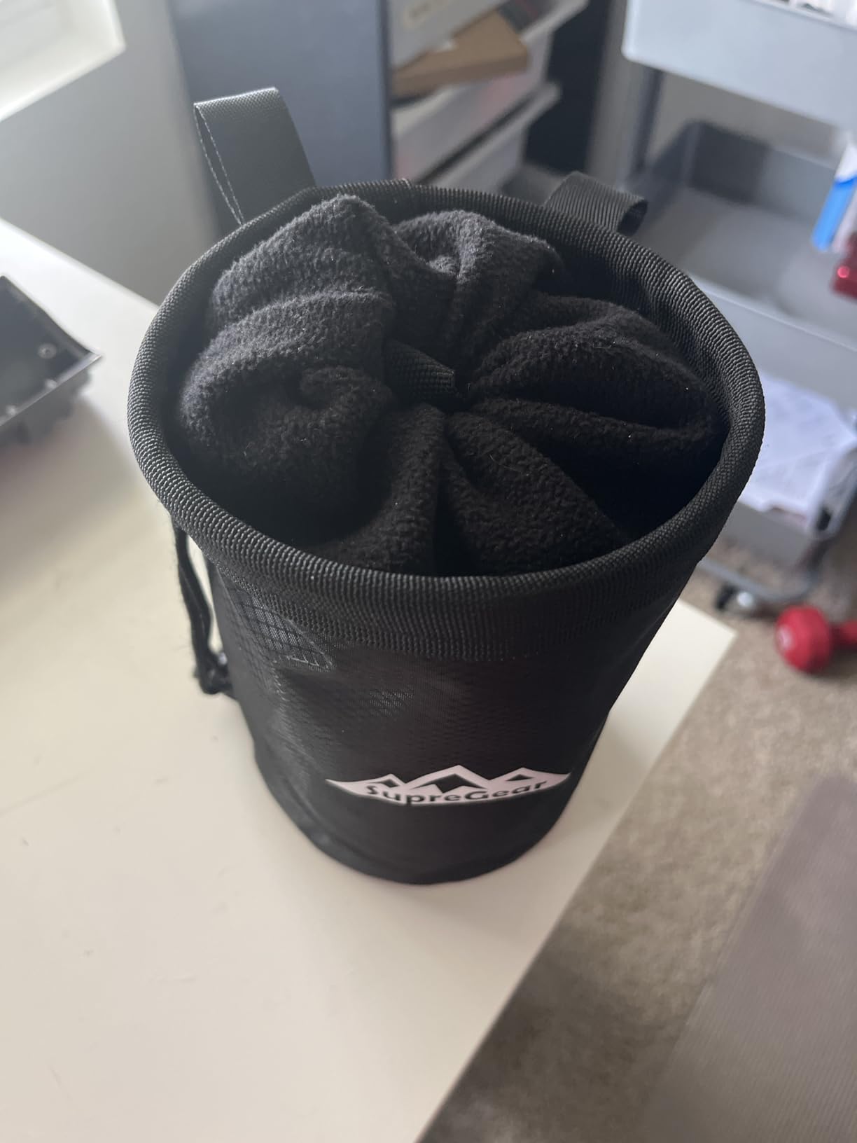 supregear Chalk Bag for Rock Climbing, Large Zipper Pocket with Brush Holder, Drawstring Closure, and Carabiner Clip, Ideal for Bouldering, Weightlifting, Gym customer photo 1