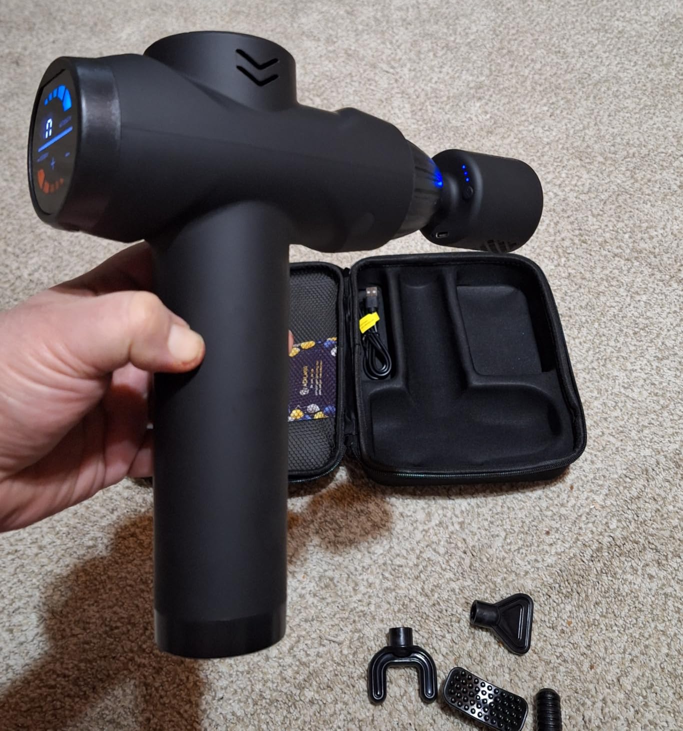 AERLANG Massage Gun with Heat and Cold, Deep Tissue Back and Neck Massager customer photo 2