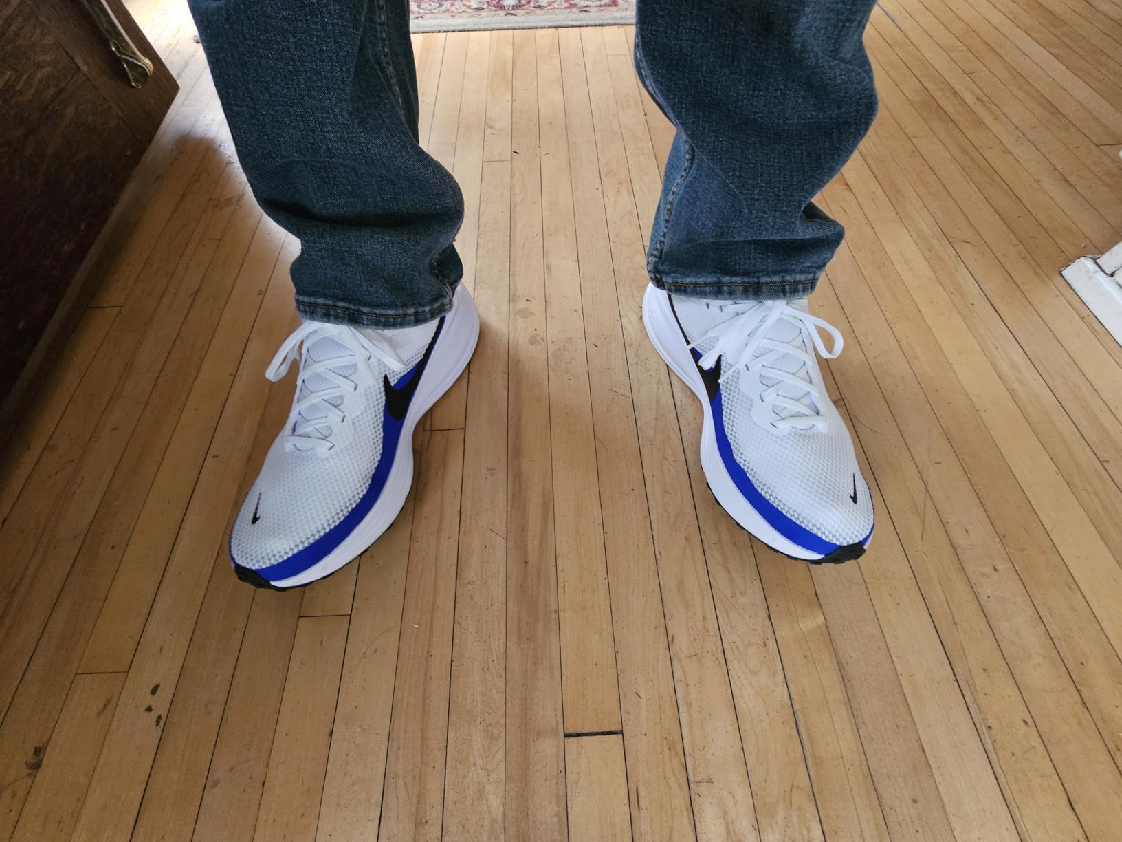 Nike Men's Revolution 8 Road Running Shoes customer photo 1