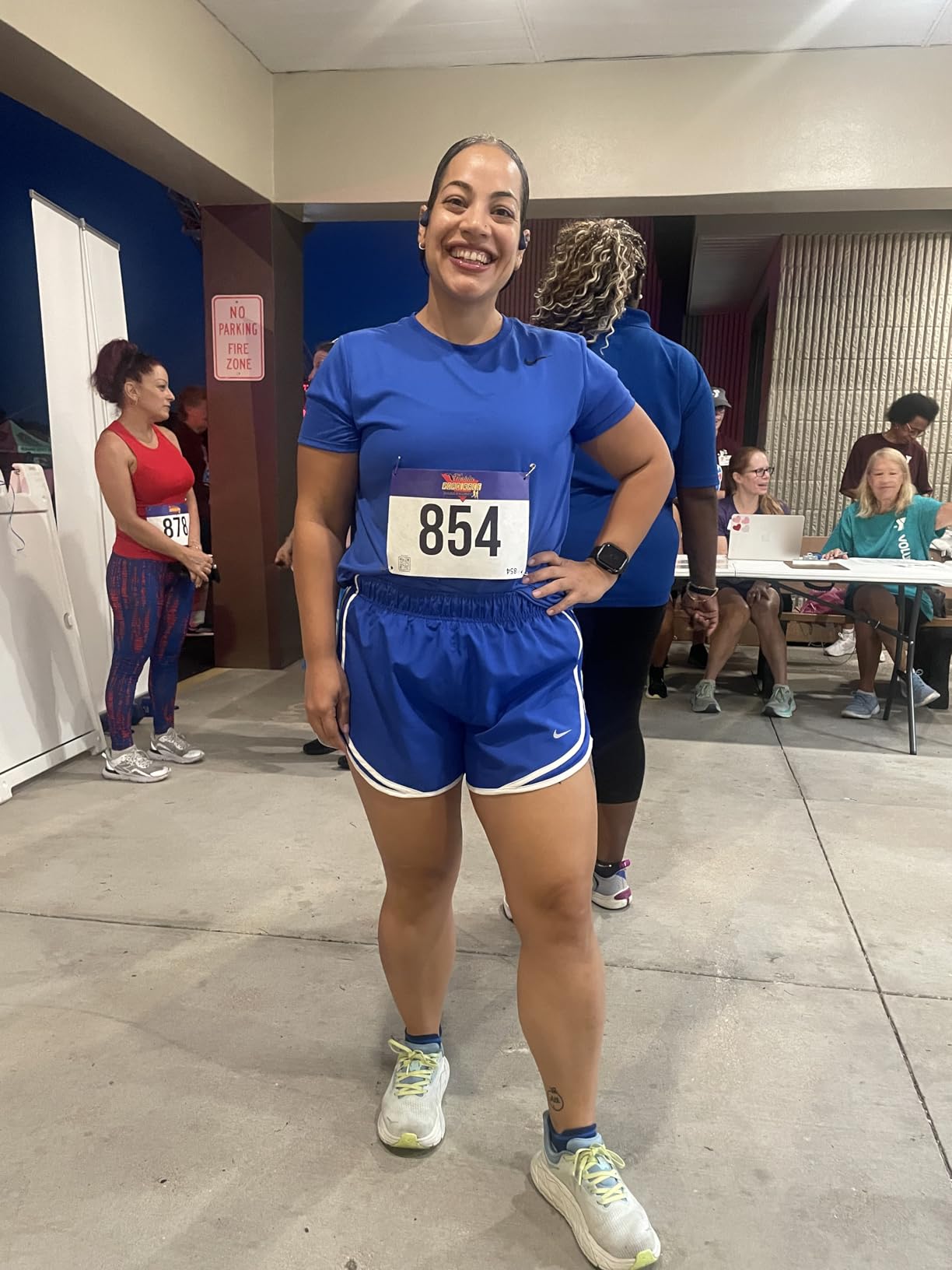 Elite Max Cushion No Show Tab - Running Socks for Men & Women, Athletic Compression Socks, Moisture Wicking customer photo 1