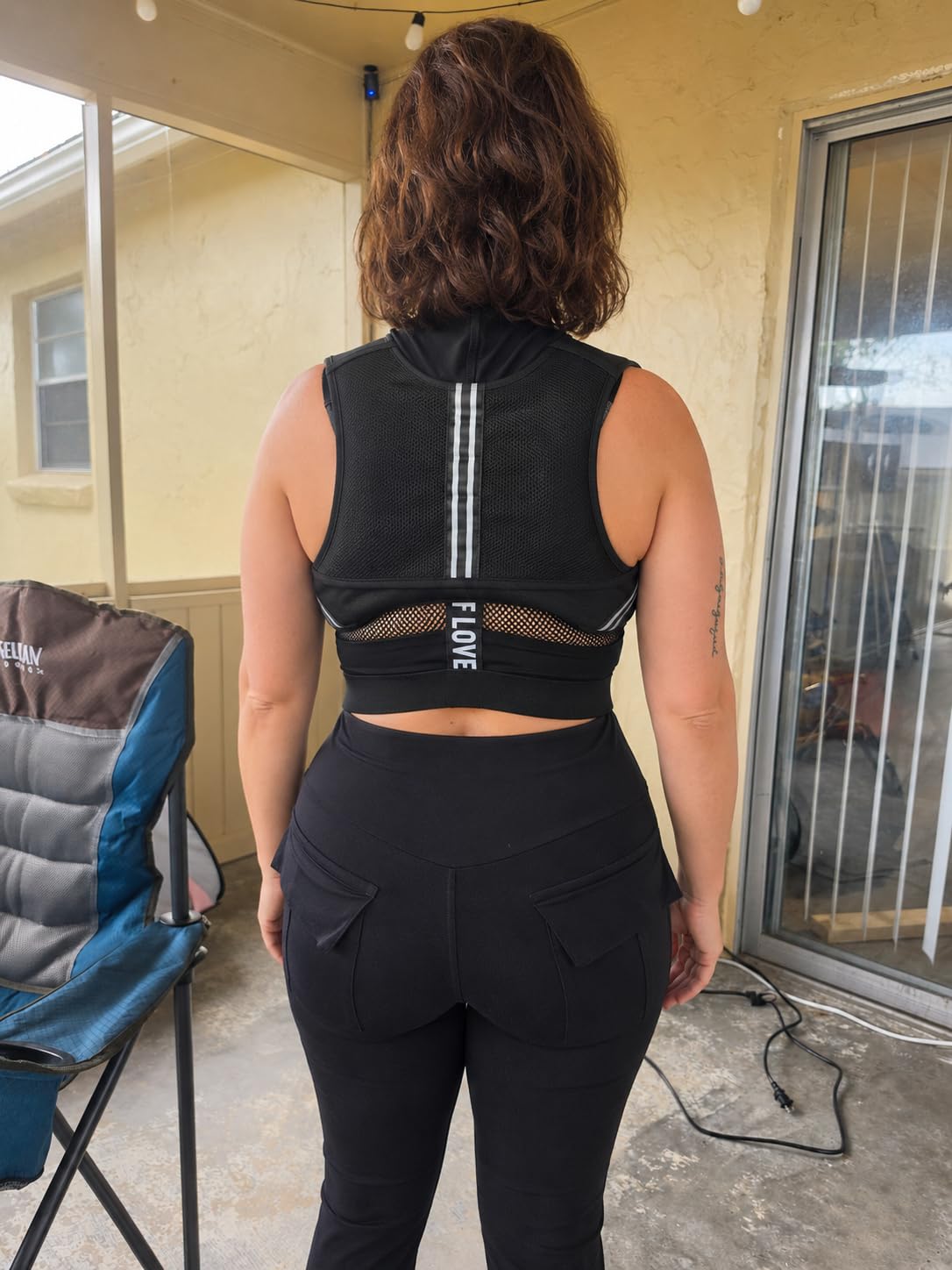 Zeerun Weighted Vest for Women & Men with Reflective Stripe and Adjustable Buckle, Comfortable & Durable Rucking Vest for Walking, Running & Strength Training customer photo 1