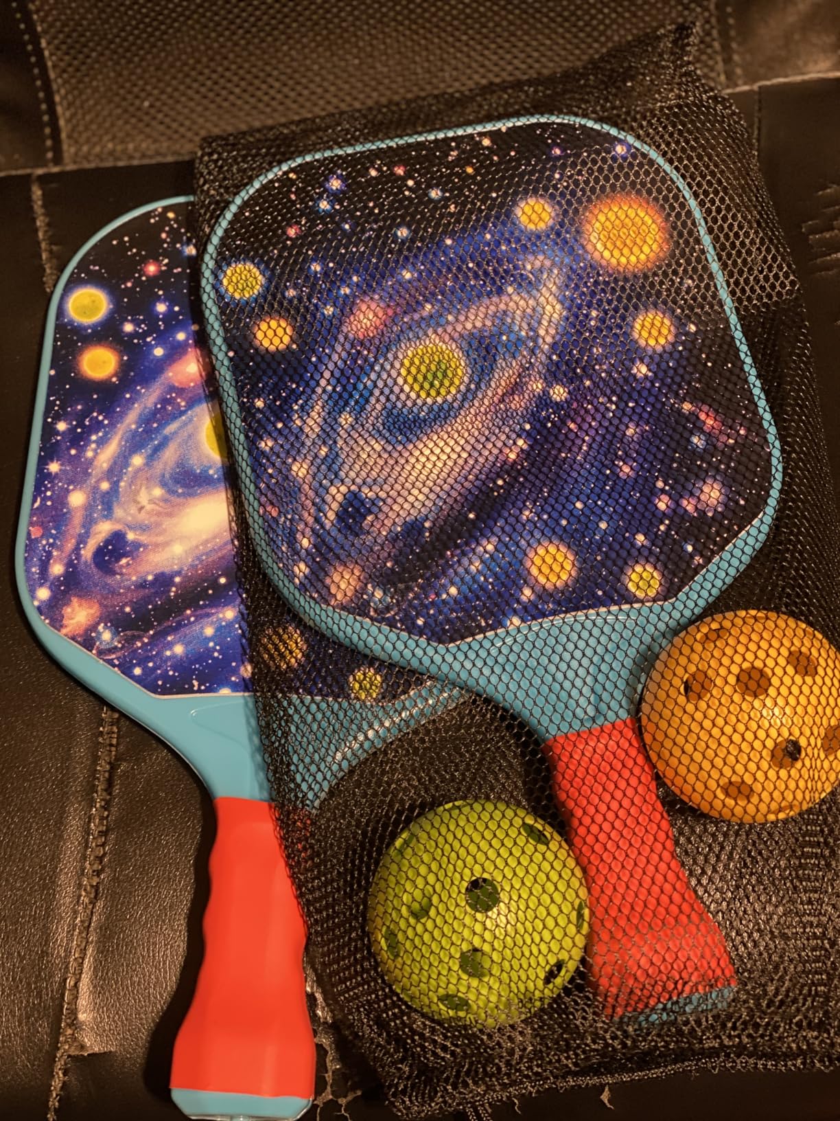 Foayex Kids Pickleball Paddles Set of 2, Outdoor Games for Yard Lawn Camping Beach, Lightweight Child-Size Pickleball Set Sports Gifts for Boy Girl 4 5 6 7 8 Year Old customer photo 1