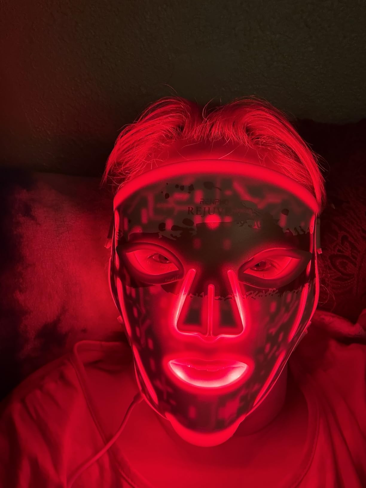 RENPHO 4D Red Light Therapy Mask for Face 2026, Birthday Gifts for Women Mom Wife, 324 LEDs Full Face Coverage & 3 Light Modes, Cordless LED Red Light Therapy Face Mask customer photo 1