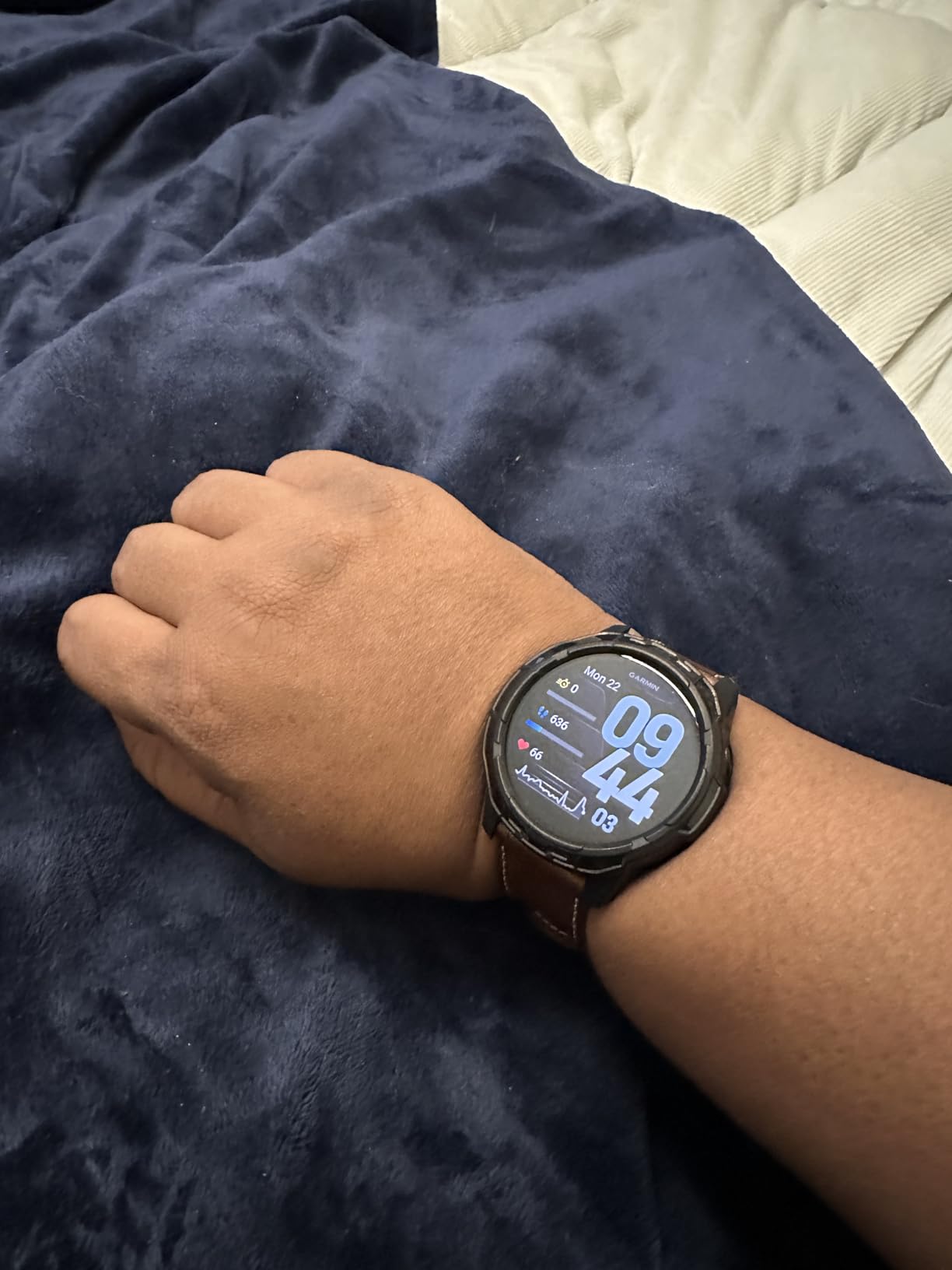 Garmin Venu 4, 45mm, Advanced Health and Fitness GPS Smartwatch, Bright and Colorful Display, Built-in Flashlight, 12 Days of Battery Life customer photo 2