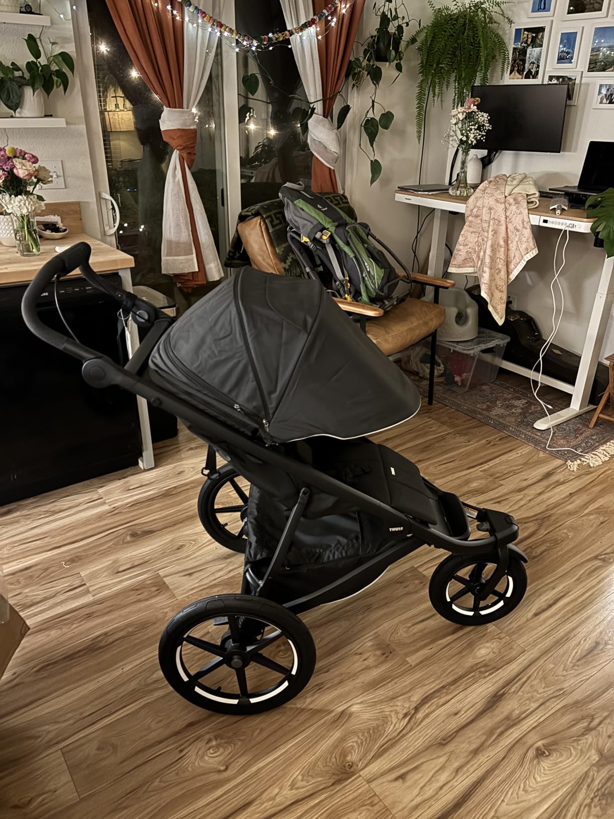 Thule Urban Glide 3 Single Child All-Terrain Stroller, Lightweight, Air-Filled Tires and Suspension, Integrated Hand Brake customer photo 1