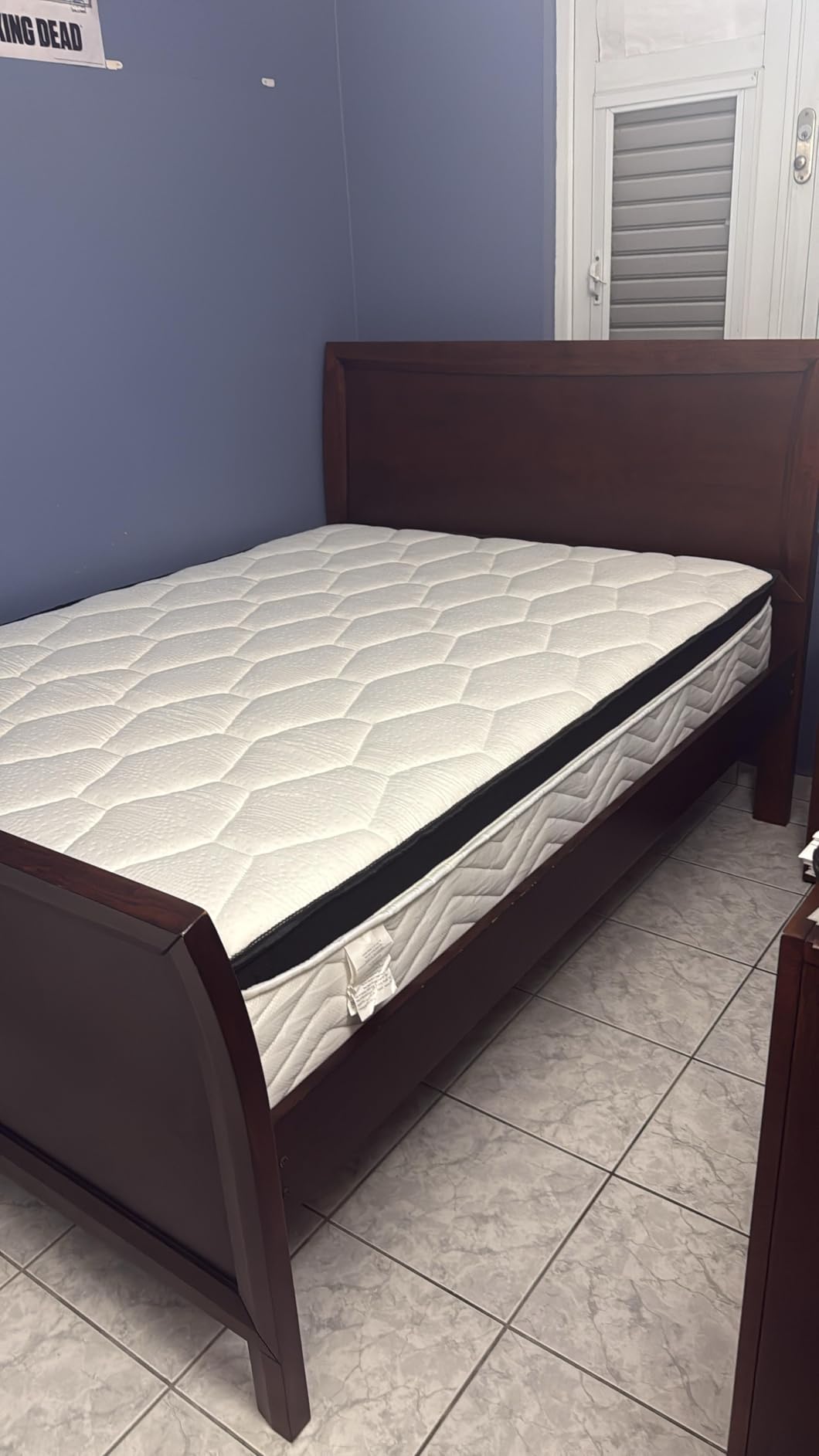 Queen Mattress, 12 Inch Hybrid Memory Foam Mattress for Back Pain Relief, Pocket Springs and Motion Isolation, CertiPUR-US Certified, Fiberglass Free, Queen Size Mattress in a Box, 60x80x12 customer photo 2