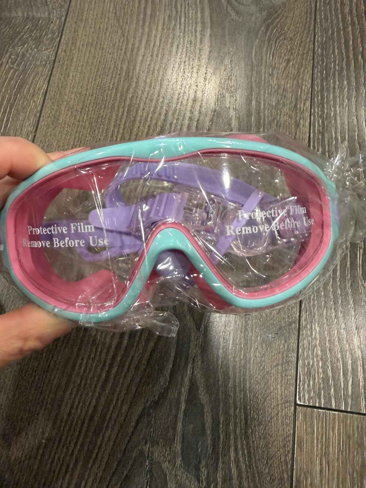 3 Pack Swimming Goggles, Kid Goggles with Earplugs Large Frame Anti-Fog/UV Wide View Swim Goggles Boys Girls 4-12 customer photo 1