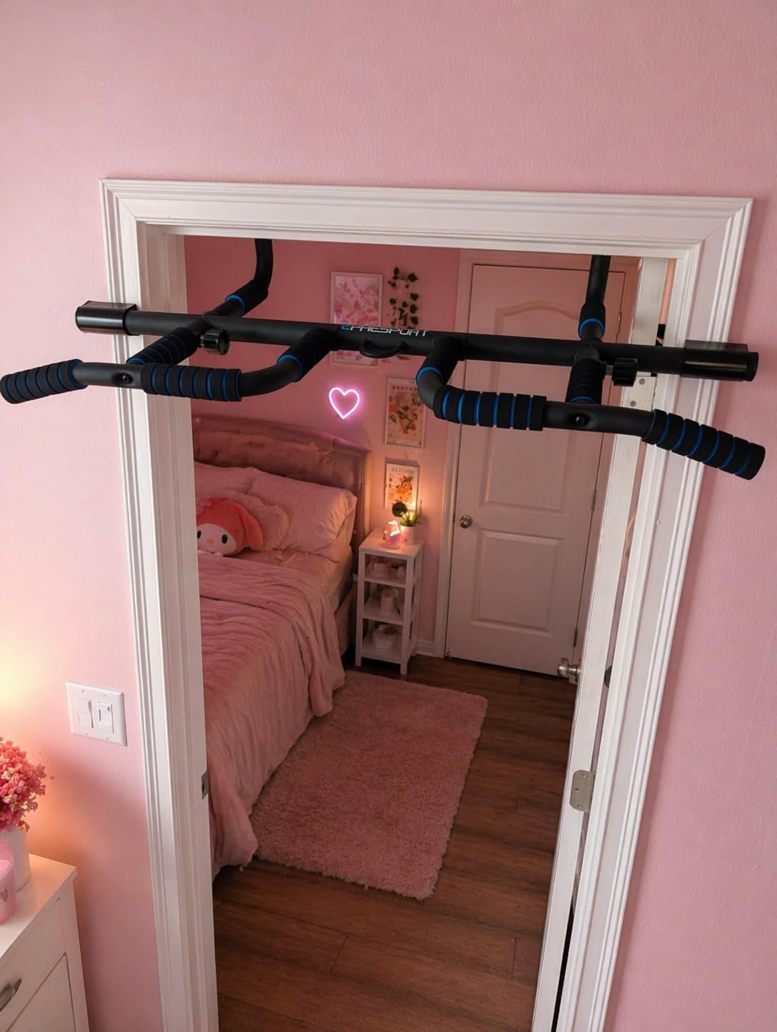 EPHESPORT 2026 Multifunctional Pull Up Bar for Doorway - US Patented Design, Foldable, No Drilling or Slipping, Multi-Grip Bar with Resistance Band Hooks, Commercial Alloy Steel, Large PVC Pads, 440 lbs Capacity customer photo 1