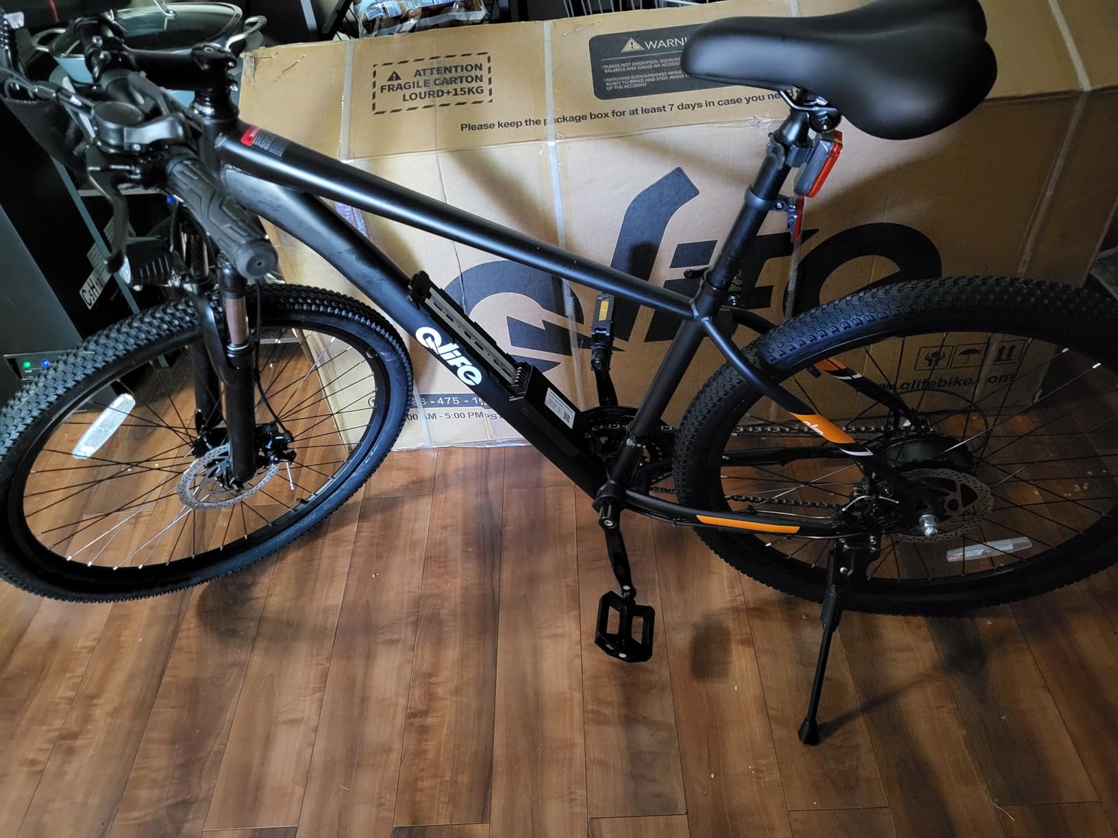 Qlife Racer Electric Bike for Adults - 21-Speed Mountain Lightweight Ebike with Peak 1000W/750W 25MPH/22MPH Brushless Motor, 375Wh Removable Battery, 26X2.1 Tire Step Over E-MTB, Up to 40 Miles customer photo 1