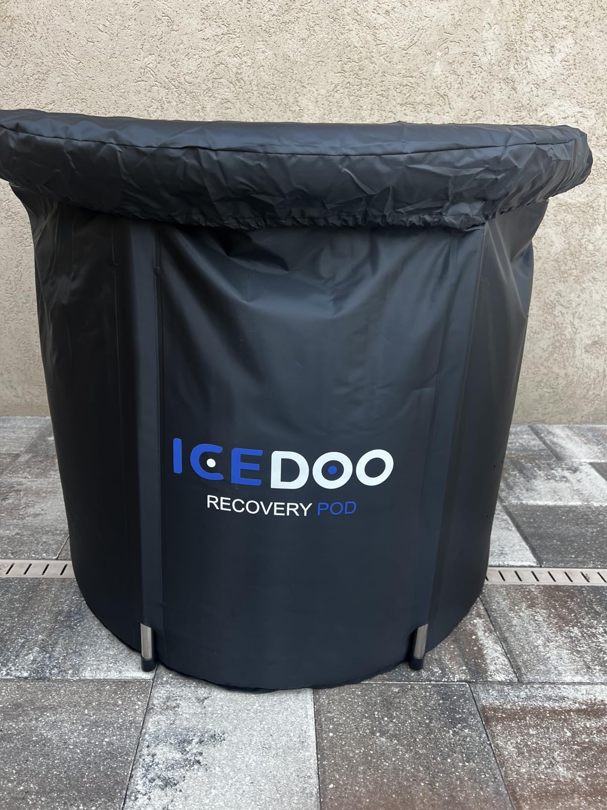 Wxtkkom Ice Bath Tub for Athletes, 119 Gallons Hot & Cold Plunge Tub with Cover for Recovery, Cold Water Therapy, Multiple Layered Portable Hot Tubs for Water Therapy customer photo 2