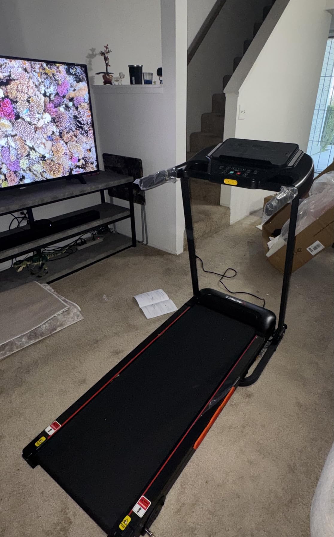 Treadmill for Home, 3.0HP Folding Treadmill with Incline, 300 lbs Capacity, Bluetooth & Heart Rate Sensor, Space-Saving Design customer photo 1