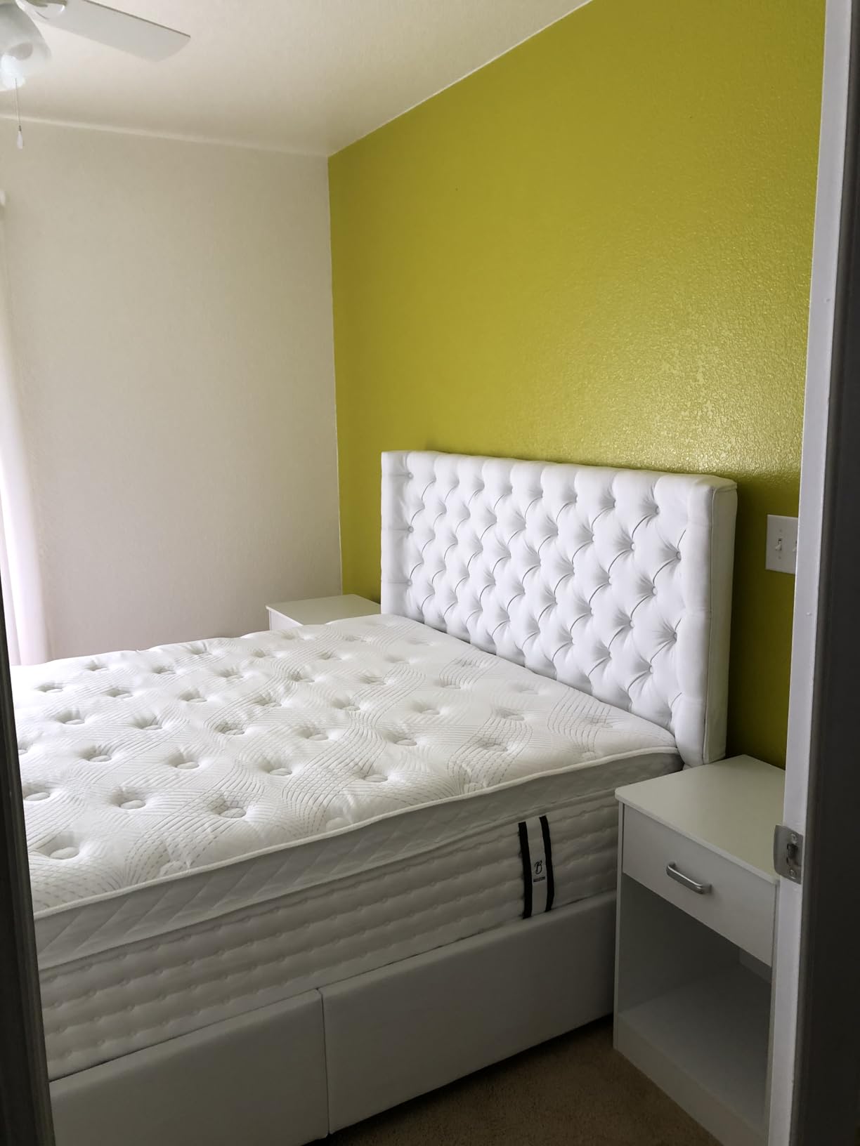 BedStory Upgrade 14 inch Extra Firm Queen Size Mattress, Hybrid Mattress in a Box for Pressure and Back Pain Relief, Signature Collection Deep Sleep Mattresses, 10 Years Warranty customer photo 2