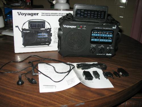 Kaito KA500RED 5-Way Powered Emergency AM/FM/SW Weather Alert Radio, Red customer photo 2