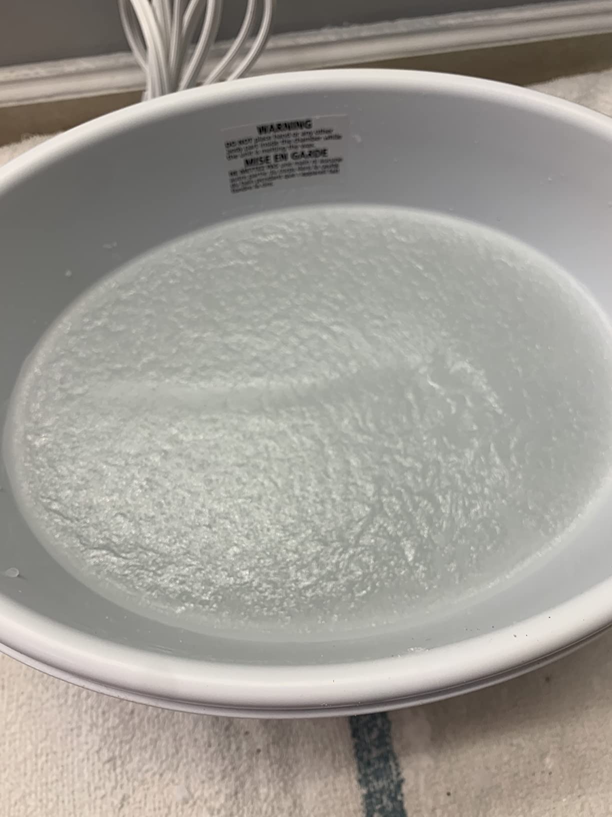 Revlon Luxury Paraffin Bath for Soft Hands, Elbows & Feet, White & Pink customer photo 2