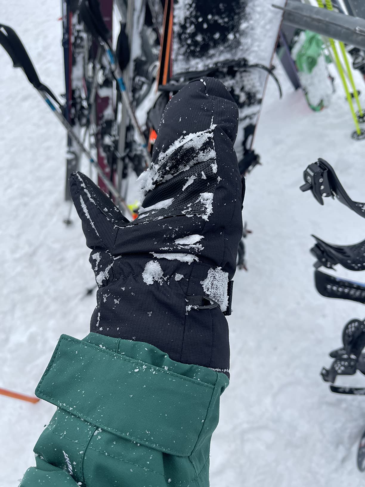 SnowStoppers Treeline eMitt - Extra Warm, Multi-purpose Flip-top Mitten/Glove customer photo 2