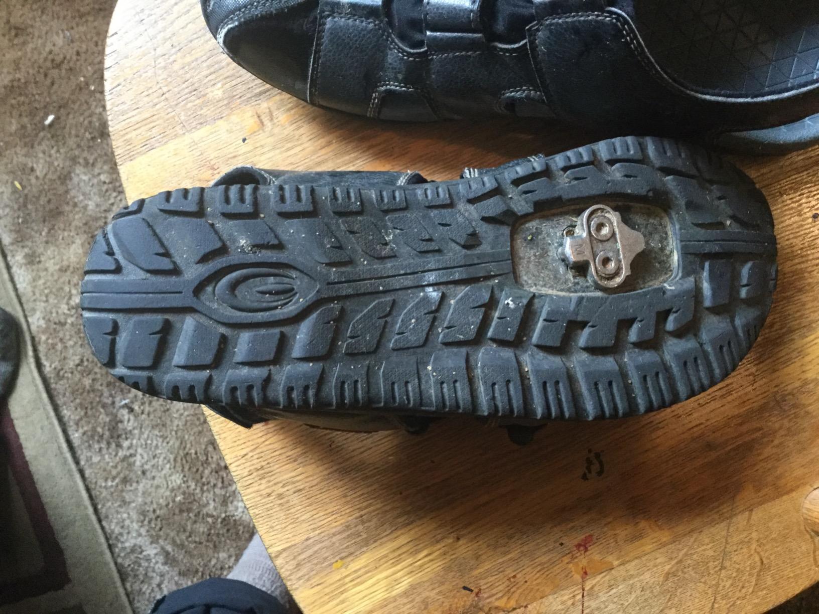 Exustar Clipless Sandal for Cycling with Open Toe Design customer photo 1