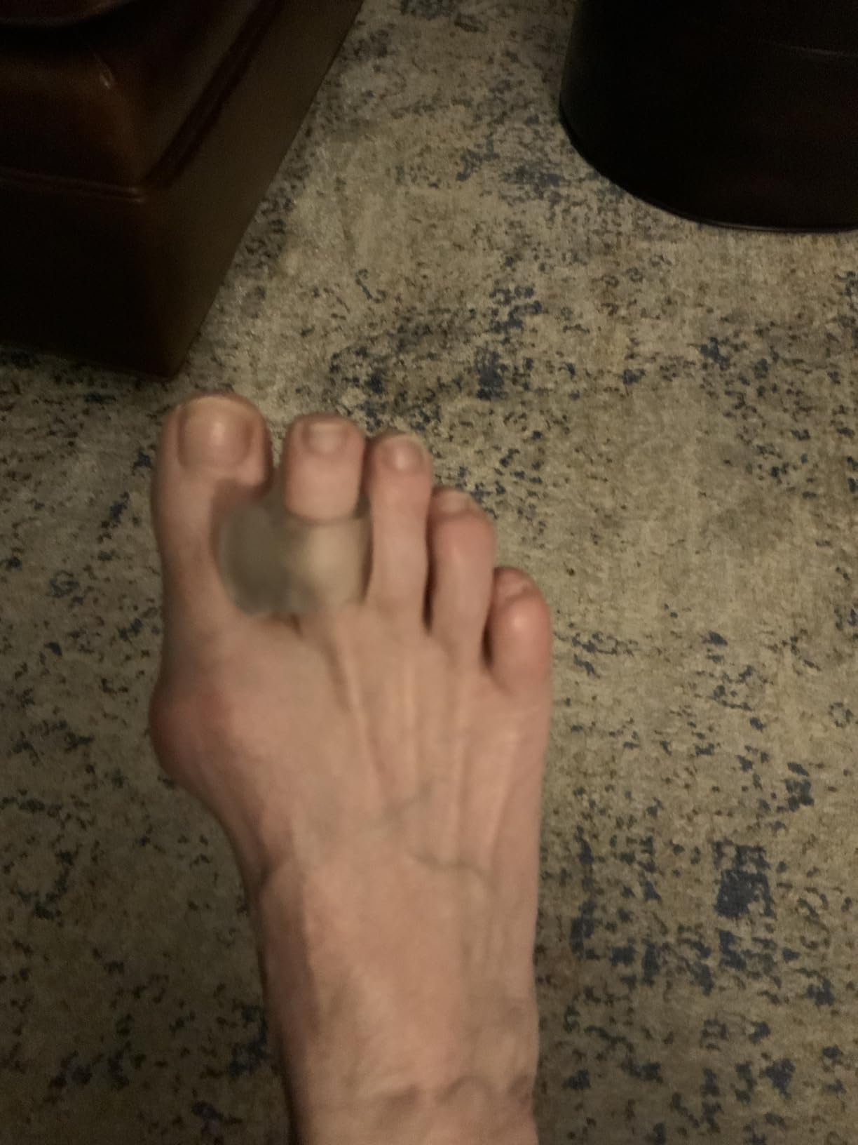 ZenToes Gel Toe Separators for Overlapping Toes, Bunions, Big Toe Alignment, Corrector and Spacer - 4 Pack (White) customer photo 2