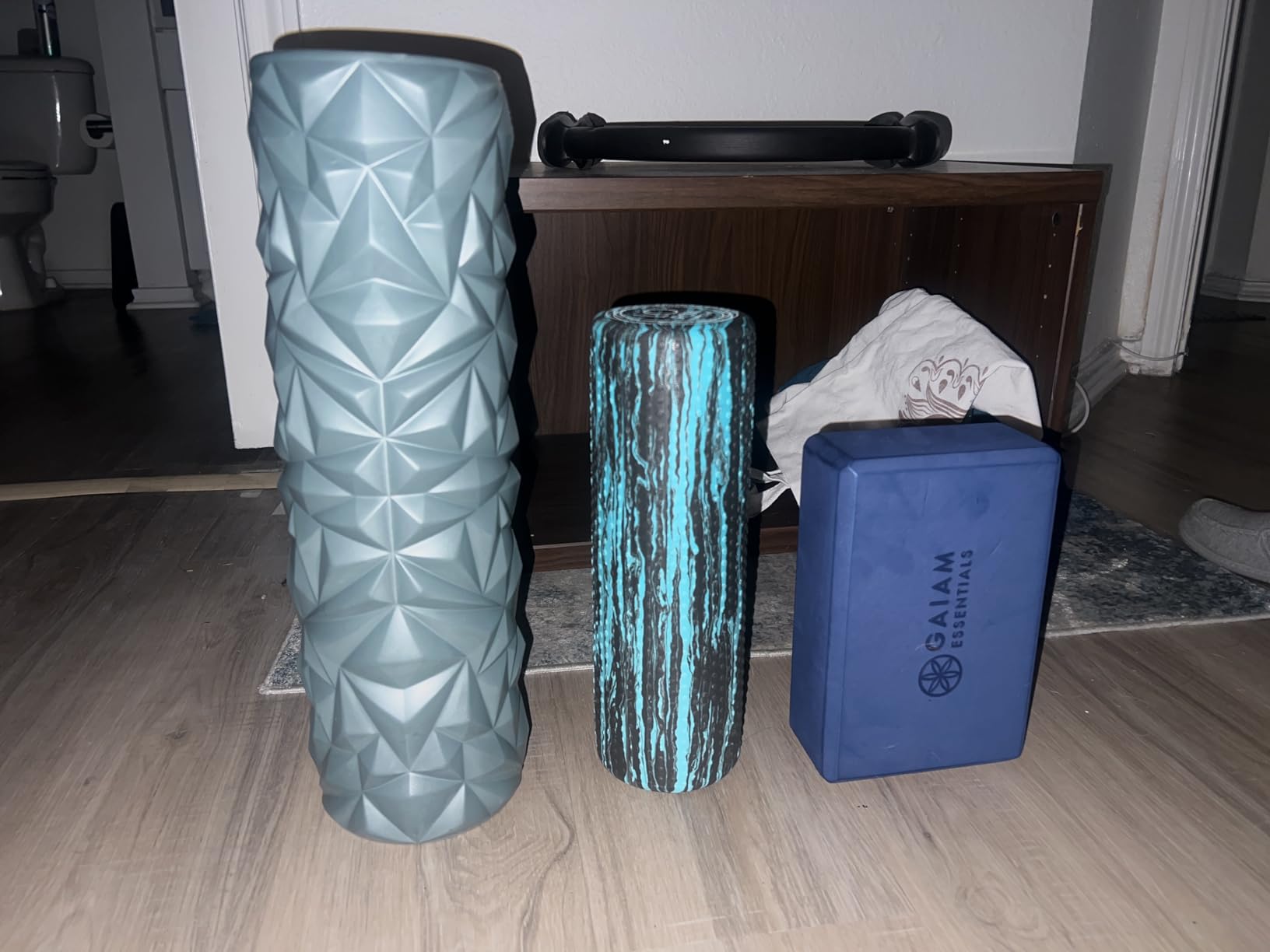 OPTP Lo Rox Travel-Size Foam Roller for Physical Therapy, Pilates, Exercise, and Self-Massage, by Fascia and Alignment Expert Lauren Roxburgh - Moderate Density customer photo 2