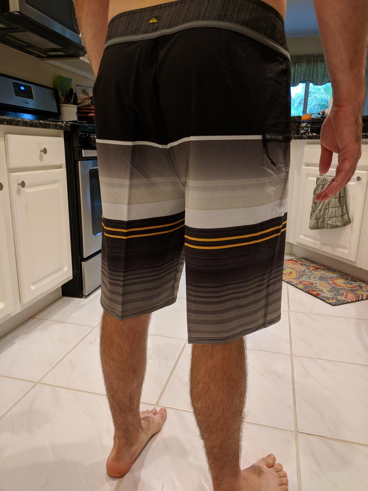 Quiksilver Men's Everyday Stripe Vee 21 Boardshort customer photo 2