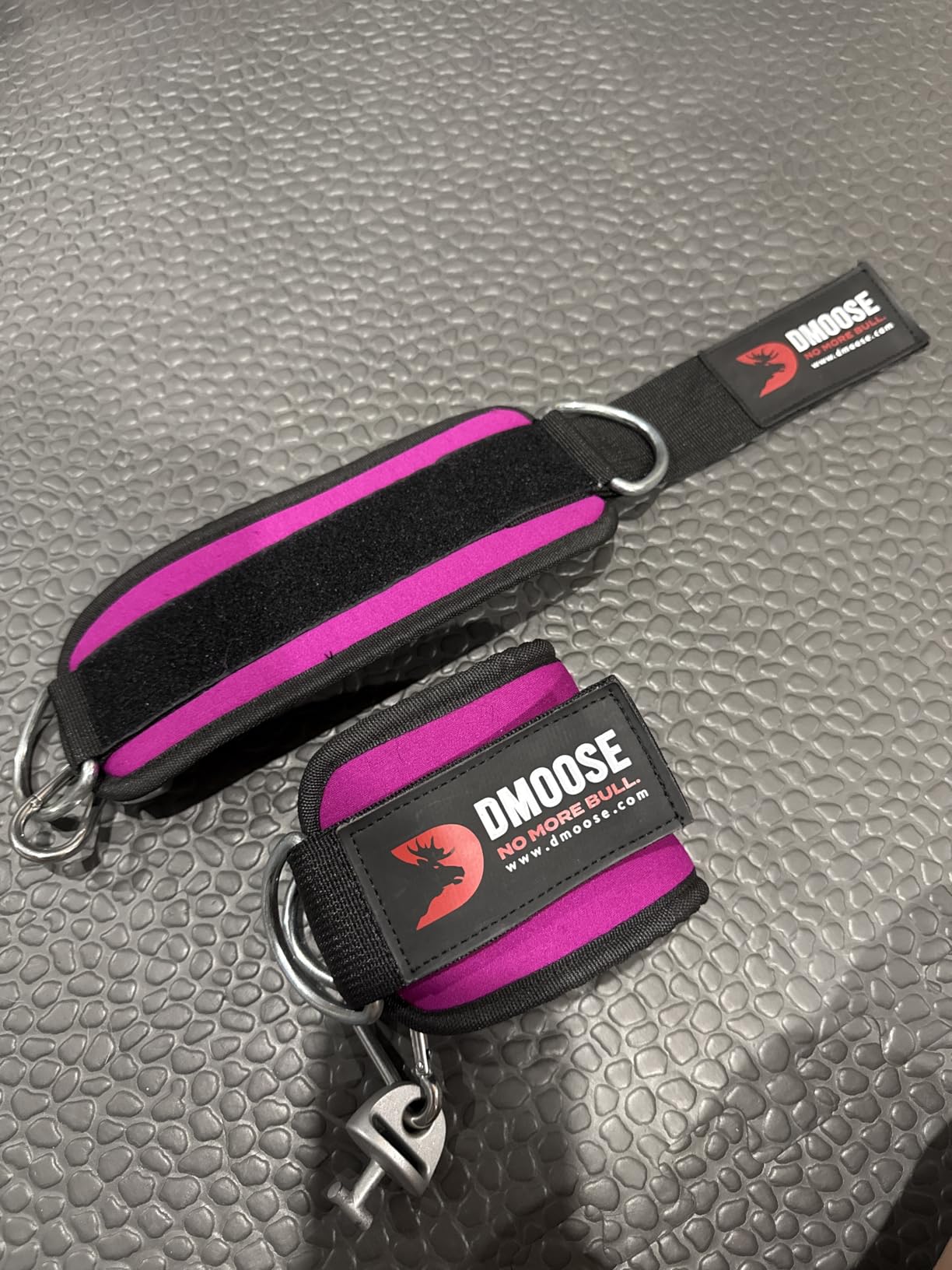 DMoose Fitness Ankle Strap for Cable Machine - One Size Fit with Premium Padding Cuffs, Ankle Bands for Working Out, Booty Workouts, Leg Extension, Hip Abductors, Kickbacks & Lower Body Exercises customer photo 1