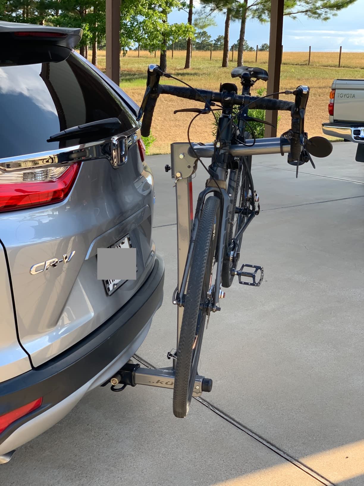 Kuat Beta Hitch-Mounted Bike Rack | Hanging-Style Durable Lightweight Aluminum Powder Coated Folding Tilting-Down Gray Bicycle Car Truck Transportation Hauling Rack | 2 Bike Capacity customer photo 2