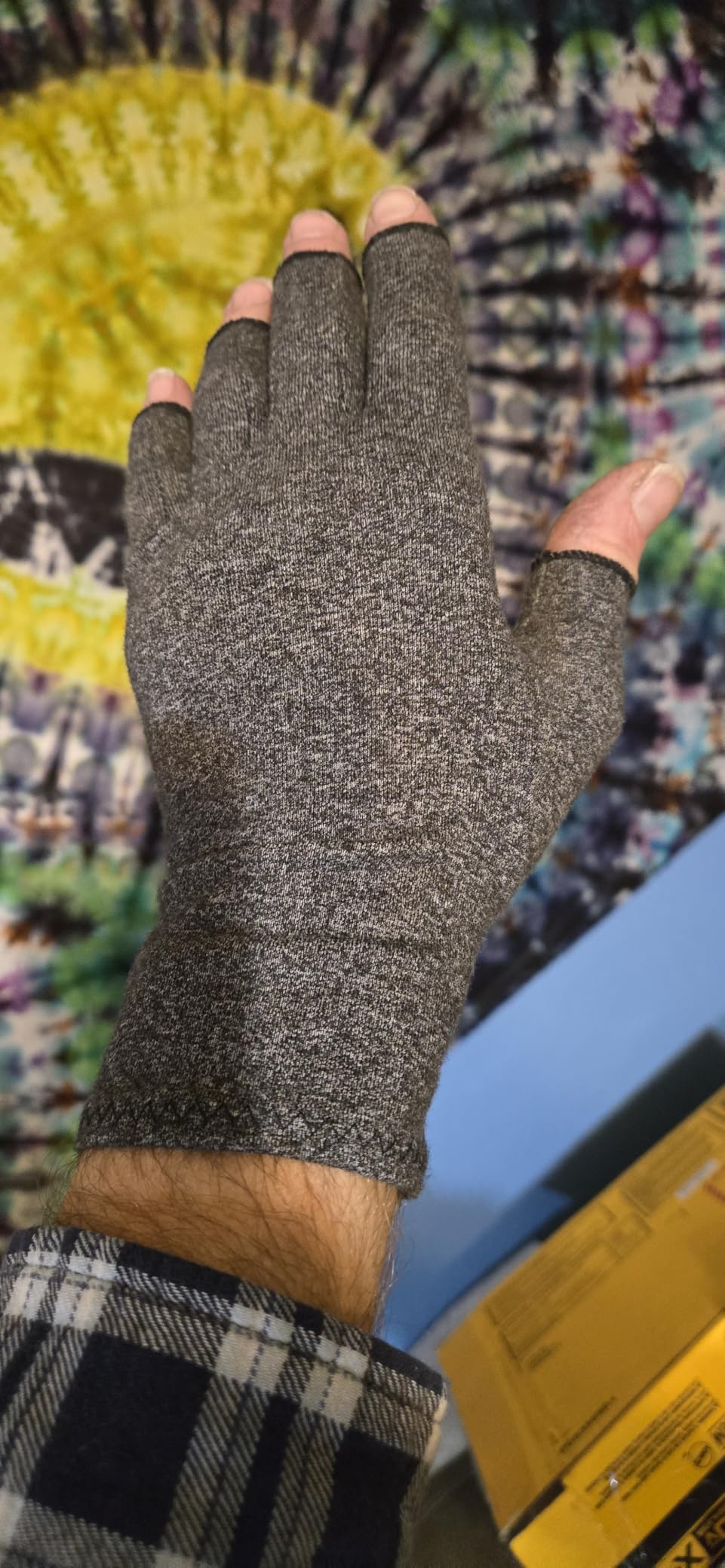 Doctor Developed Compression Gloves for Women and Men, Open-Finger Arthritis Gloves, Typing Gloves, Arthritis & Carpal Tunnel customer photo 2