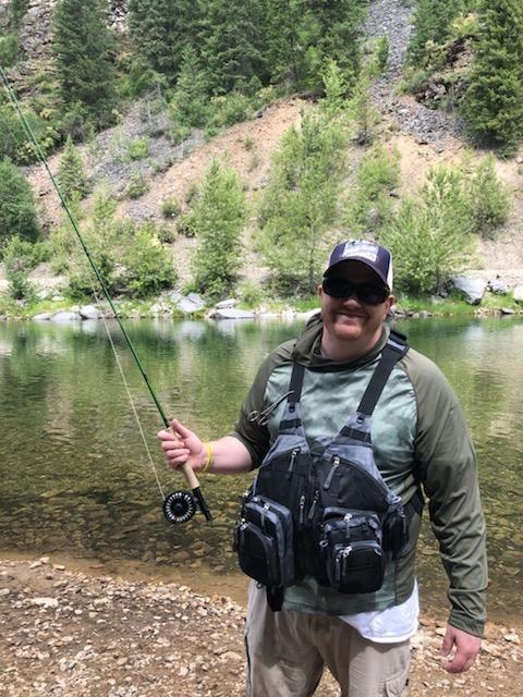 Kylebooker Fly Fishing Vest Pack Adjustable for Men and Women customer photo 2