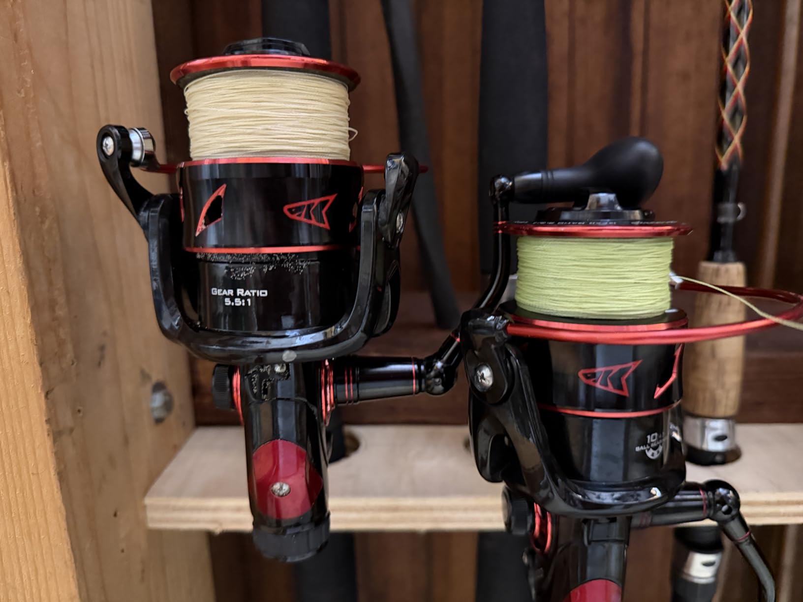 KastKing Sharky Baitfeeder III Spinning Reel 10+1 Shielded Stainless Steel BB - Carbon Fiber Drag for Live Liner Bait Fishing Action customer photo 2